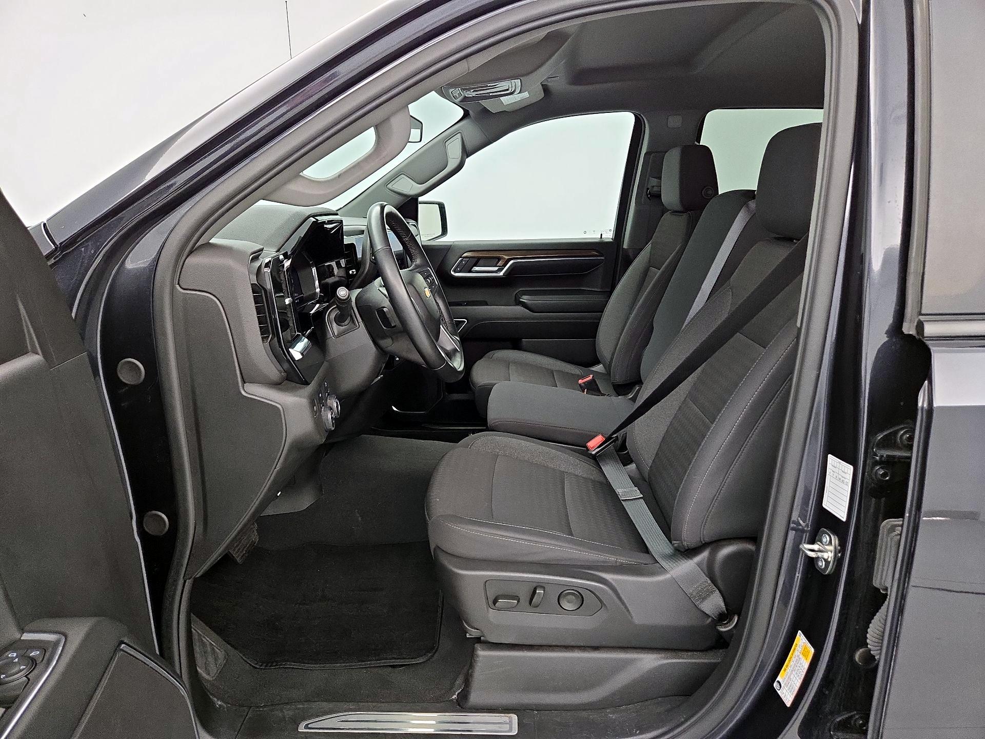 Thumbnail: 2024 Chevrolet Silverado 1500 - 11