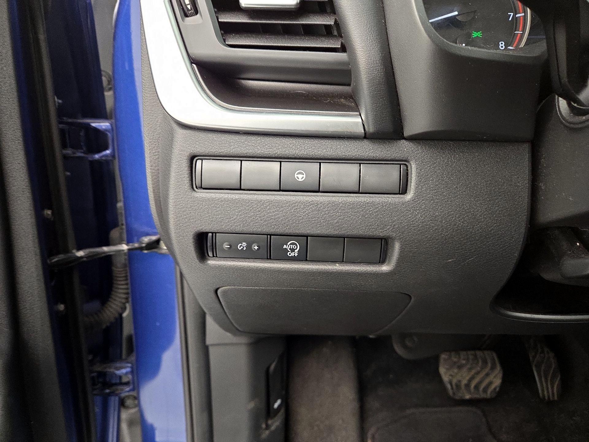 Thumbnail: 2023 Nissan Rogue - 13