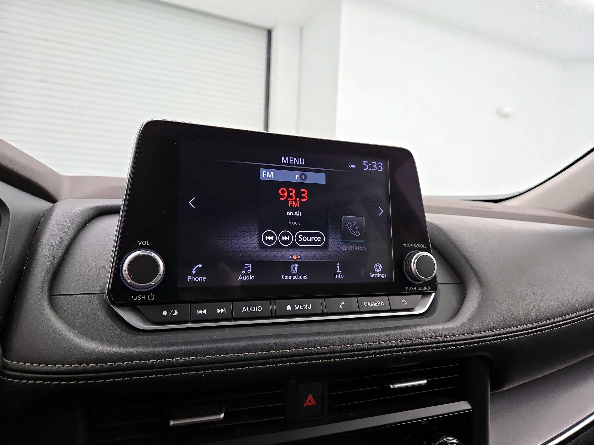 Thumbnail: 2023 Nissan Rogue - 15