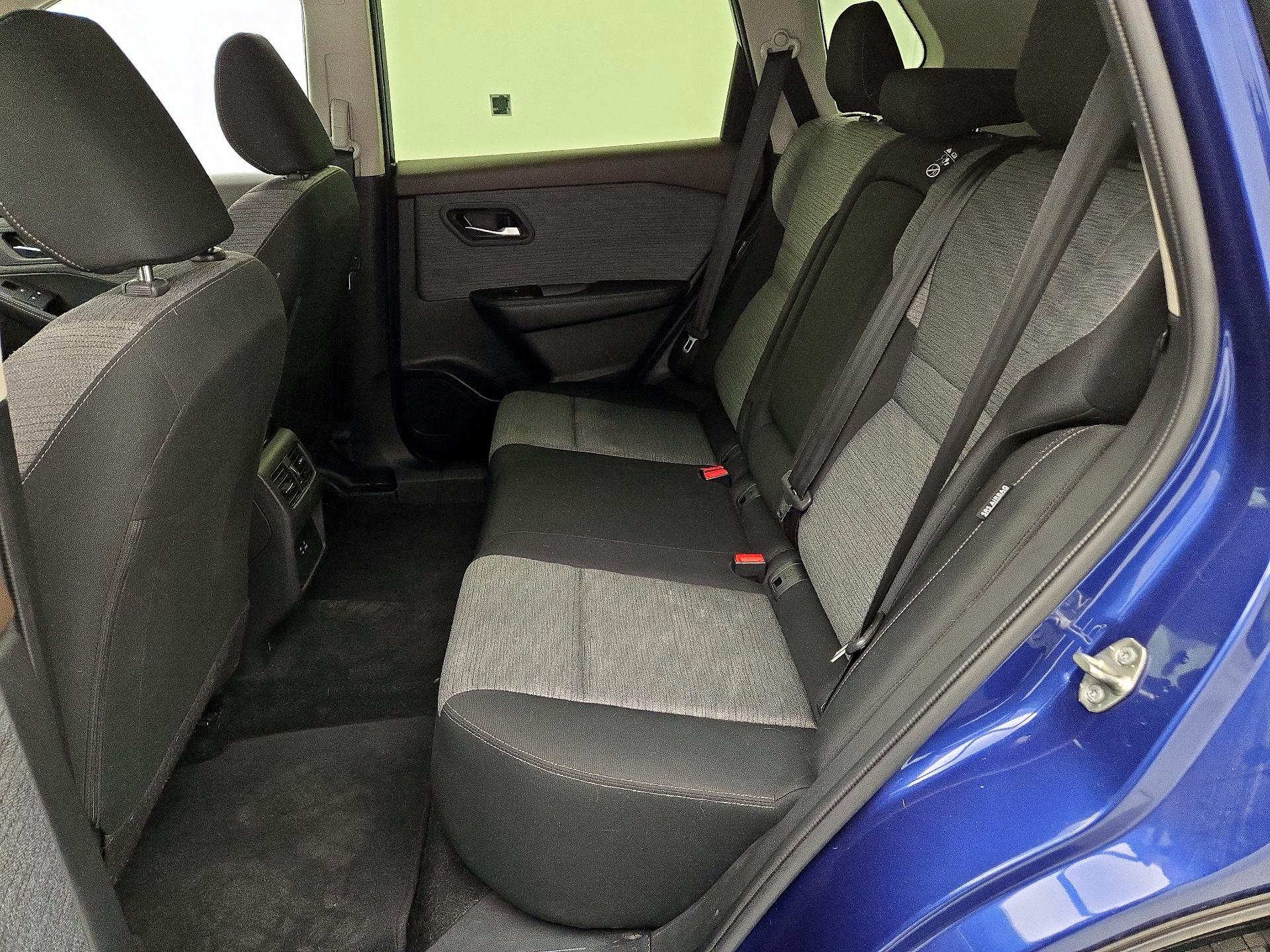 Thumbnail: 2023 Nissan Rogue - 19