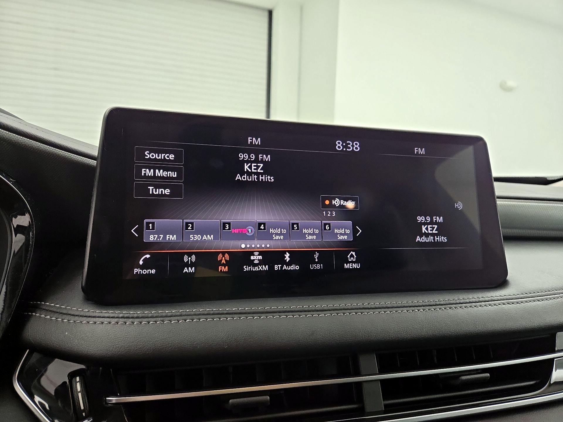 Thumbnail: 2023 INFINITI QX60 - 16