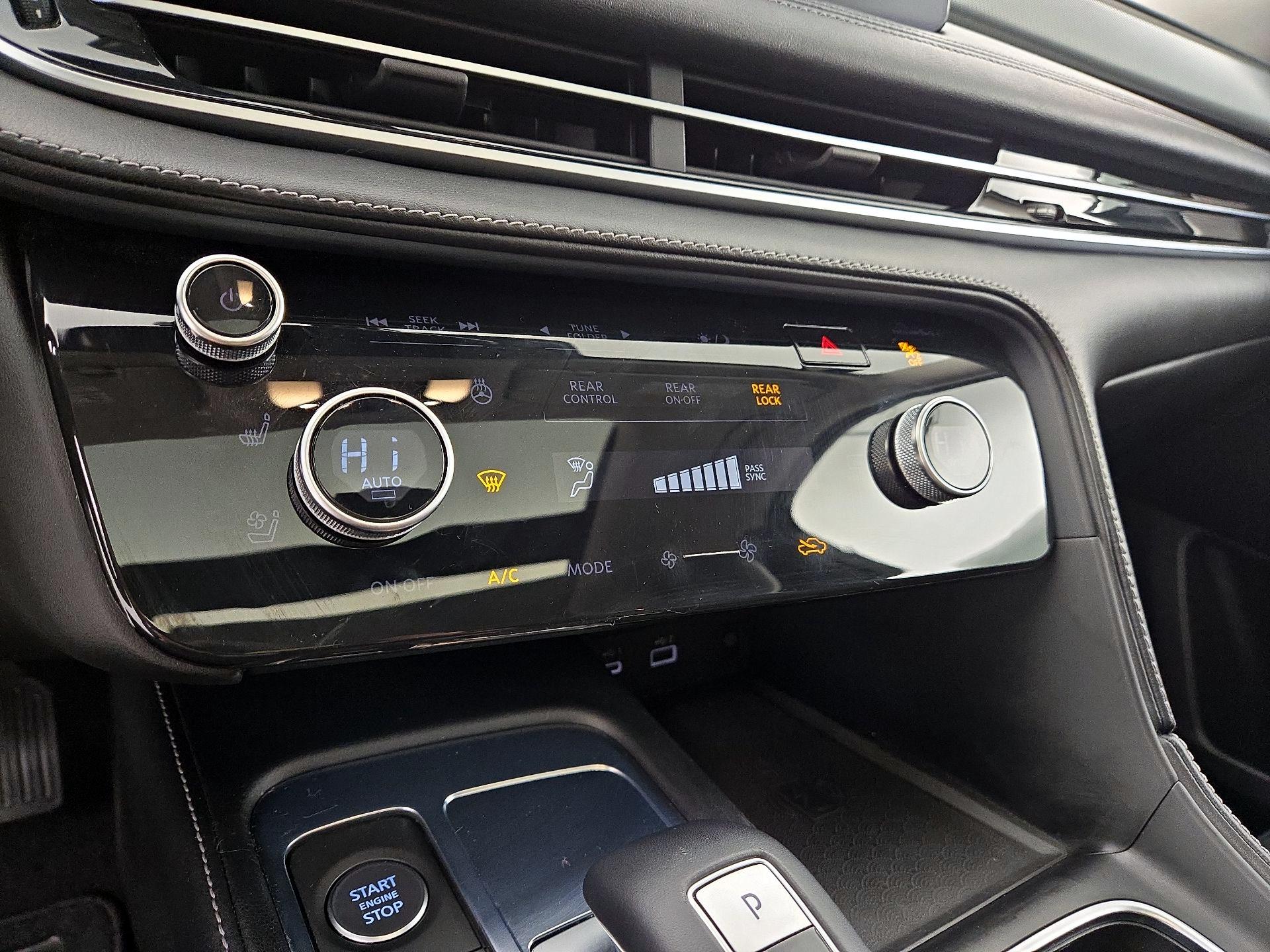 Thumbnail: 2023 INFINITI QX60 - 17