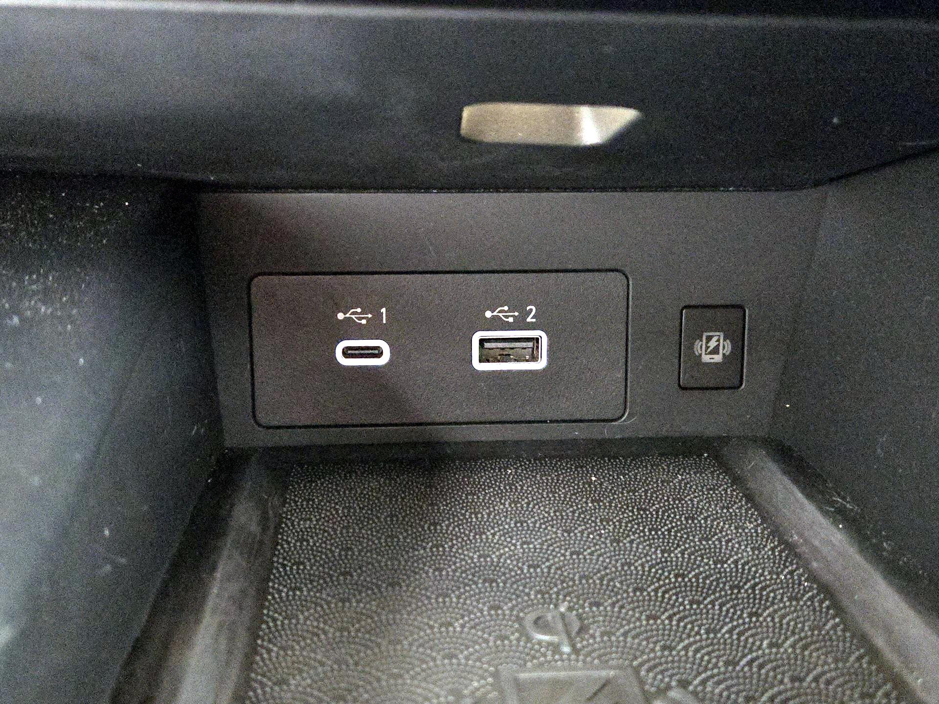 Thumbnail: 2023 INFINITI QX60 - 19