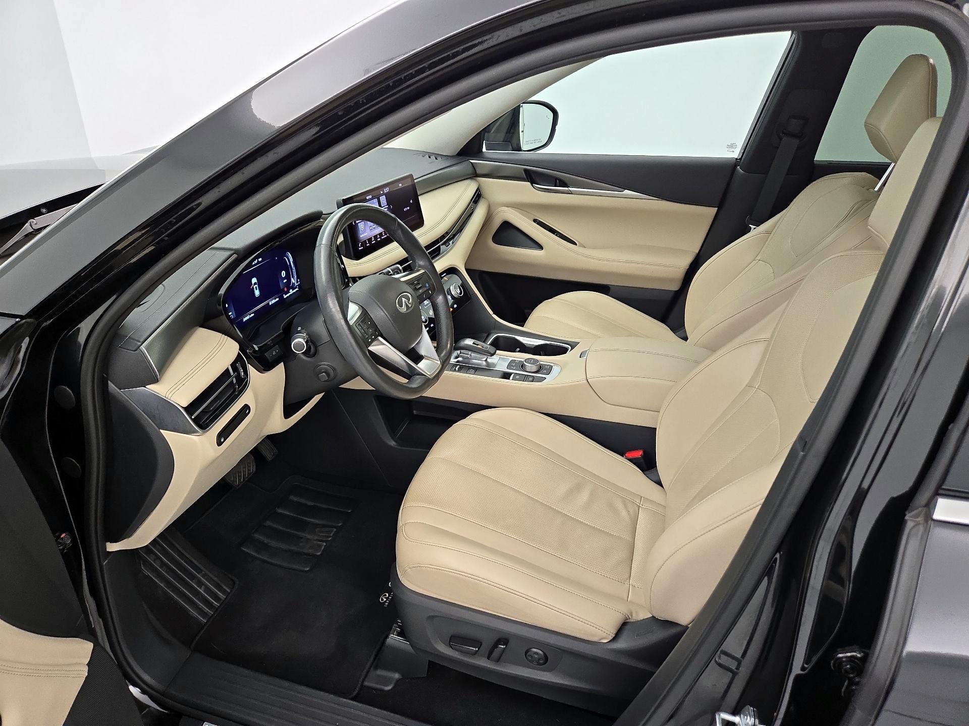 Thumbnail: 2023 INFINITI QX60 - 11