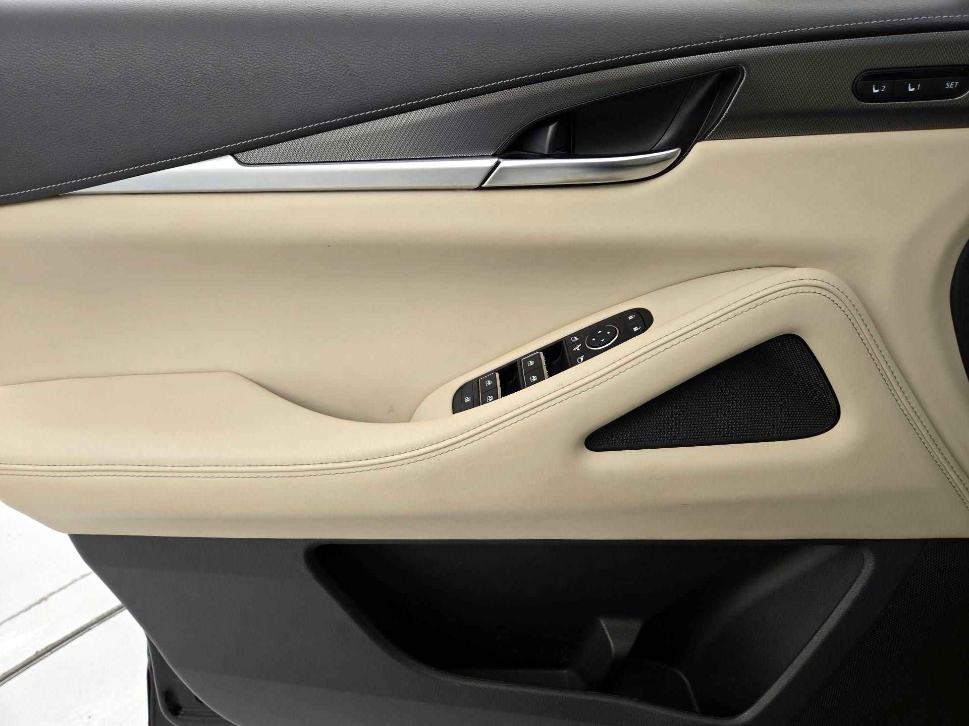 Thumbnail: 2023 INFINITI QX60 - 12