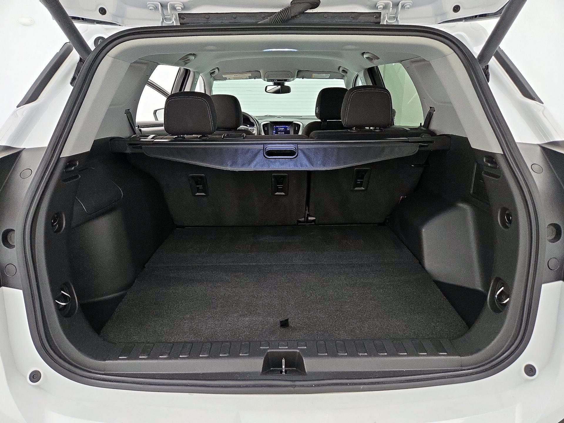 Thumbnail: 2023 GMC Terrain - 20