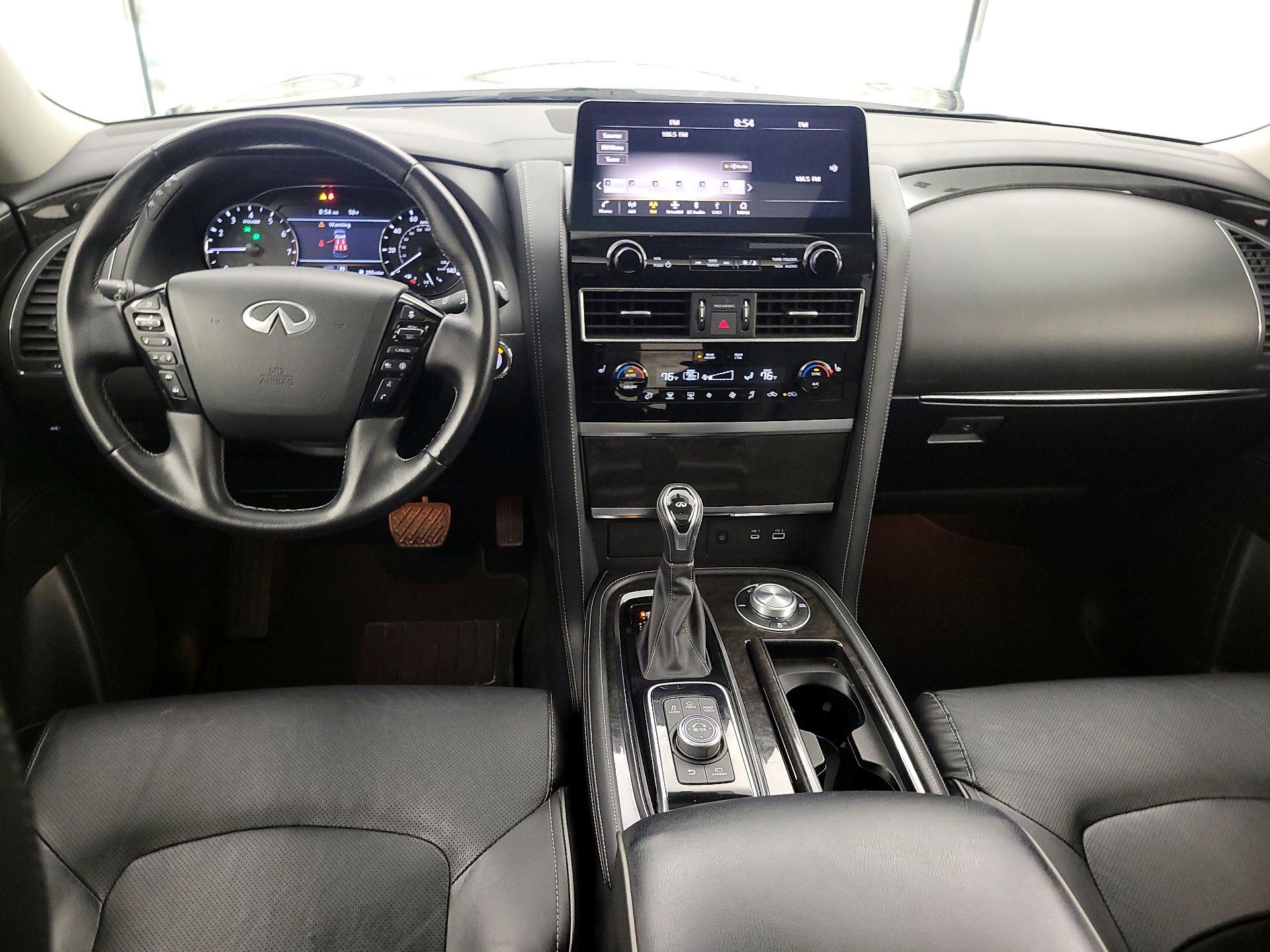 Thumbnail: 2024 INFINITI QX80 - 9