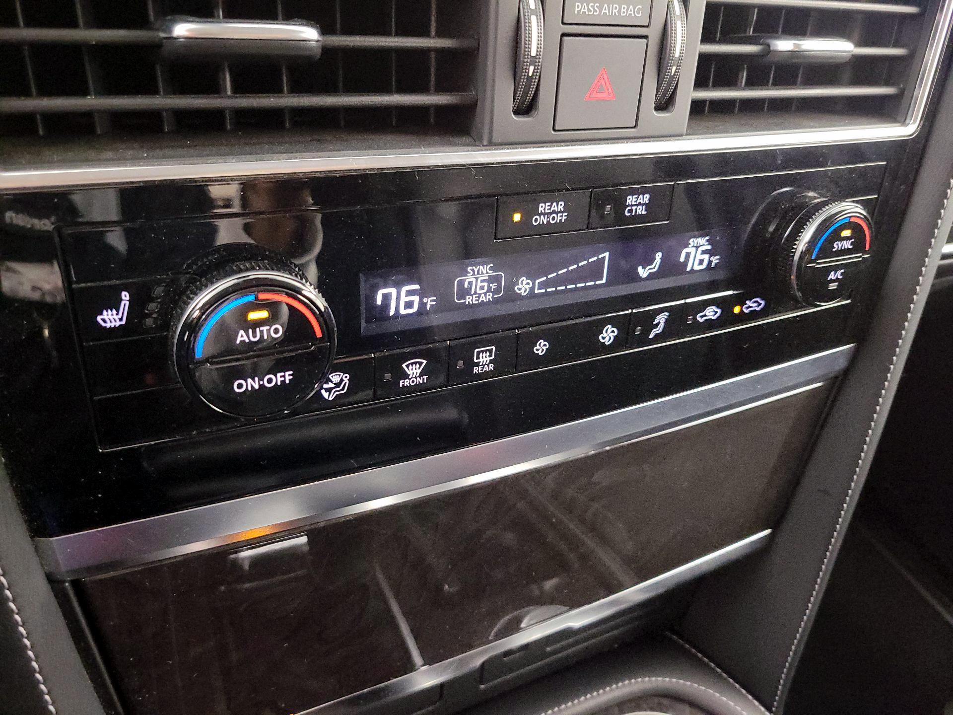 Thumbnail: 2024 INFINITI QX80 - 16