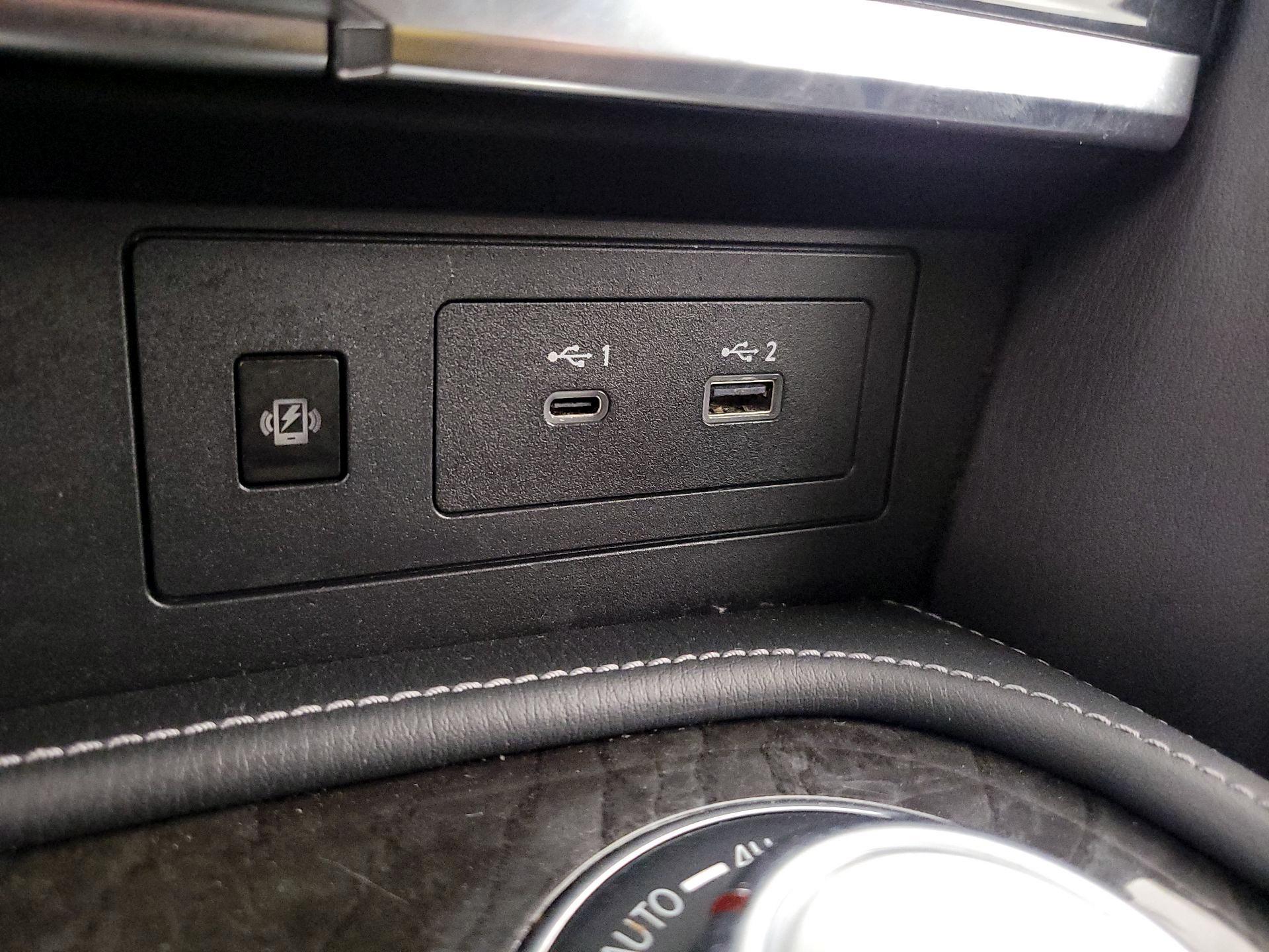 Thumbnail: 2024 INFINITI QX80 - 18