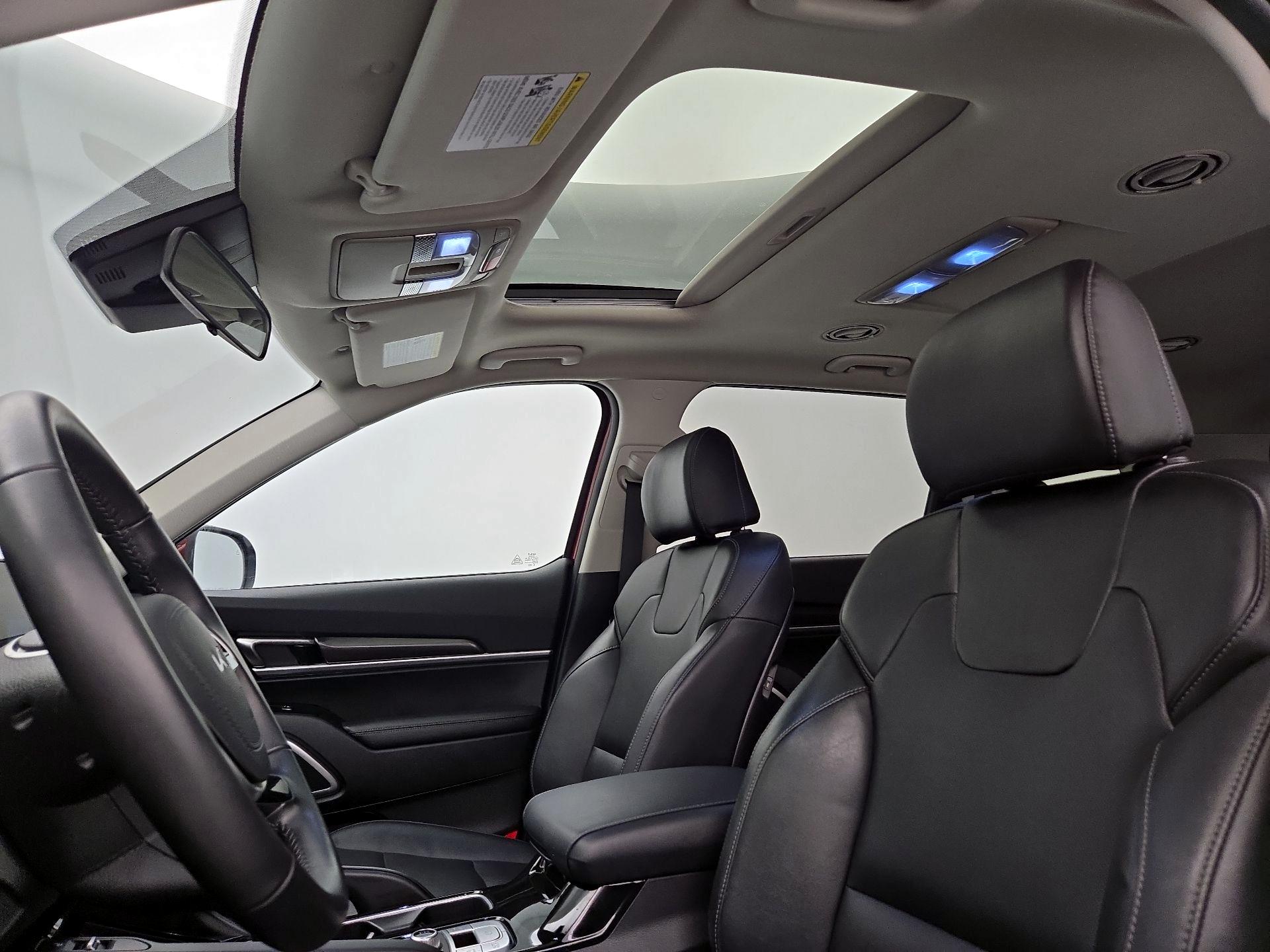 Thumbnail: 2023 Kia Telluride - 20