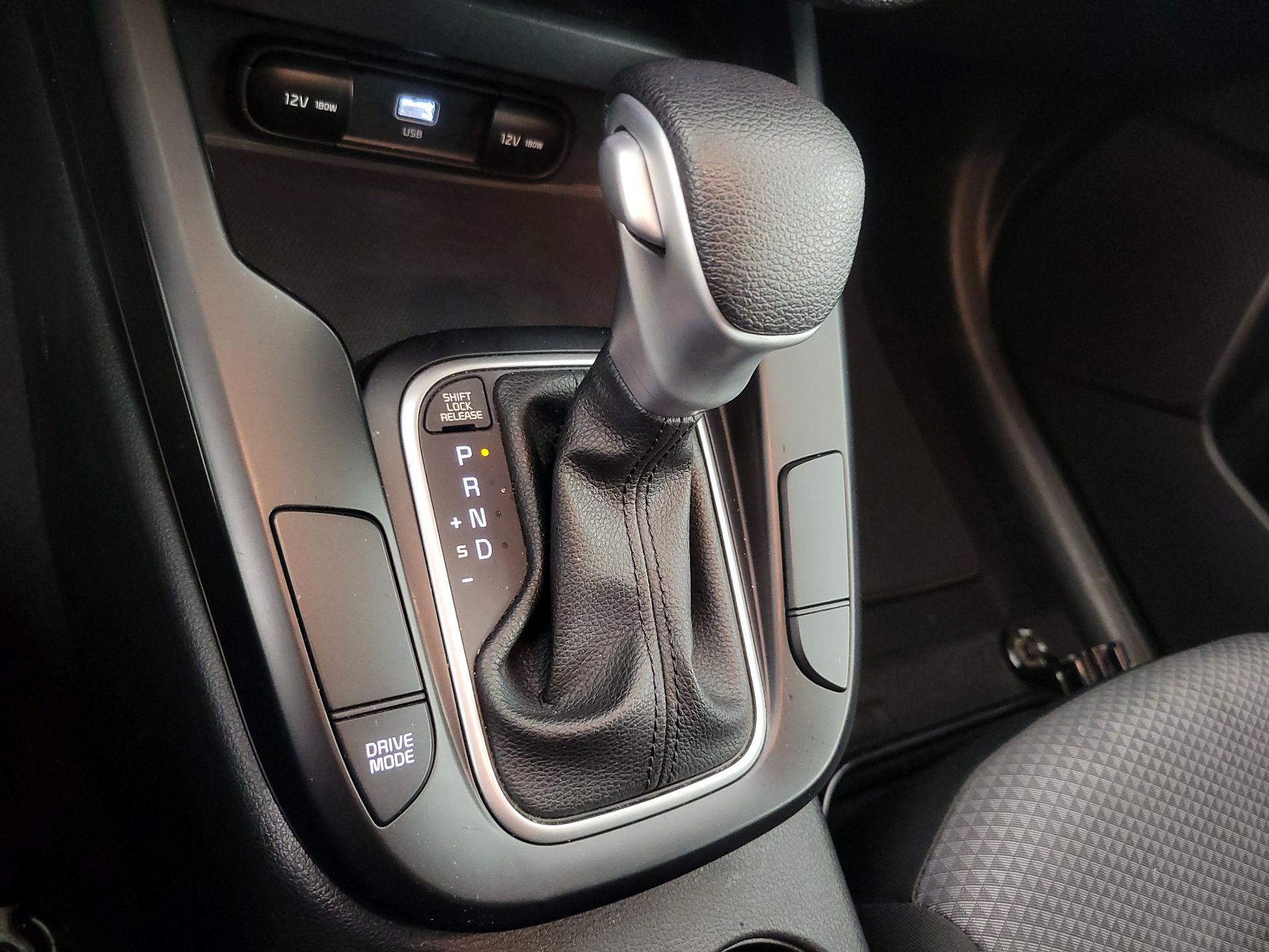 Thumbnail: 2023 Kia Soul - 17