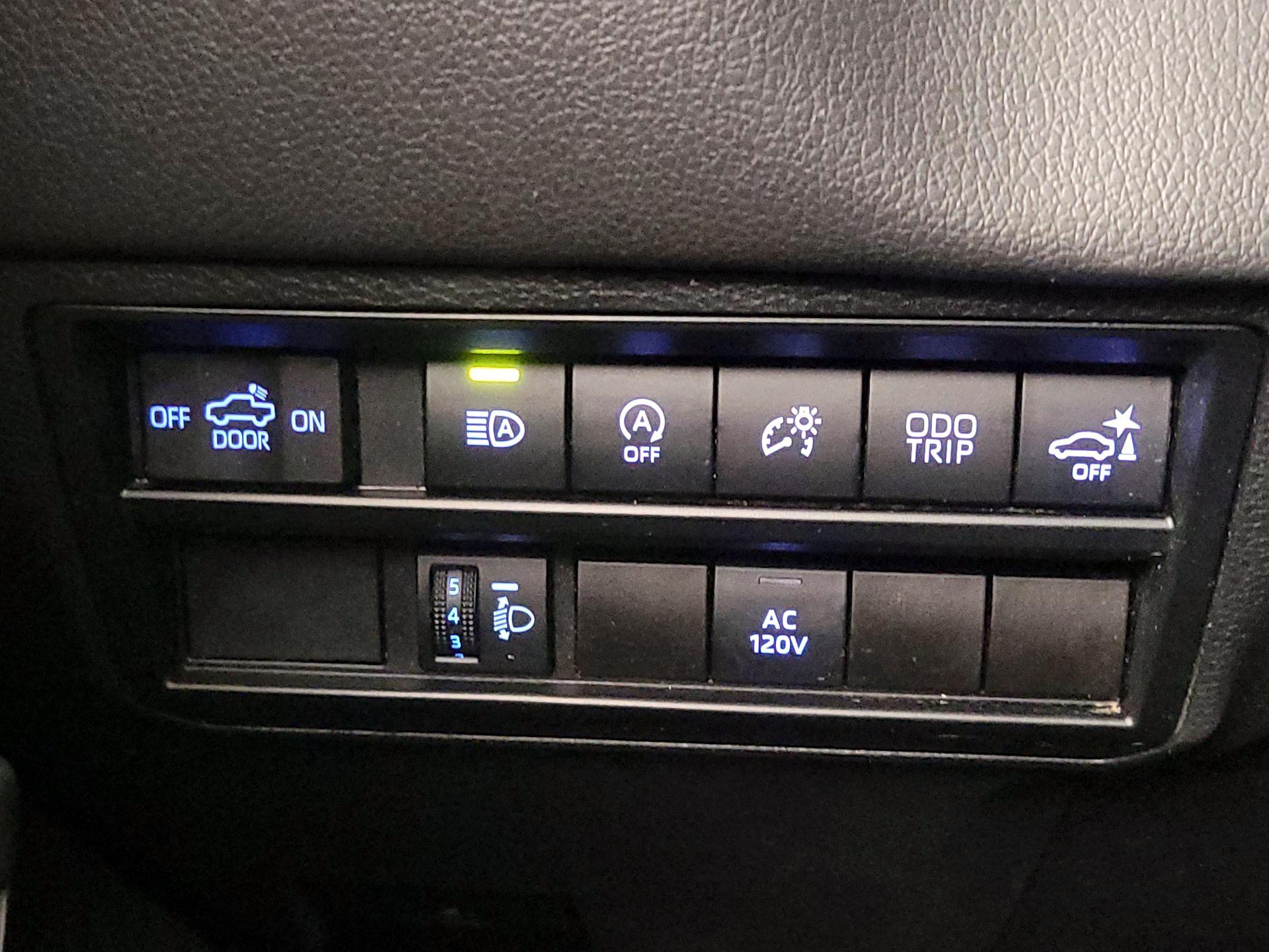 Thumbnail: 2023 Toyota Tundra - 13