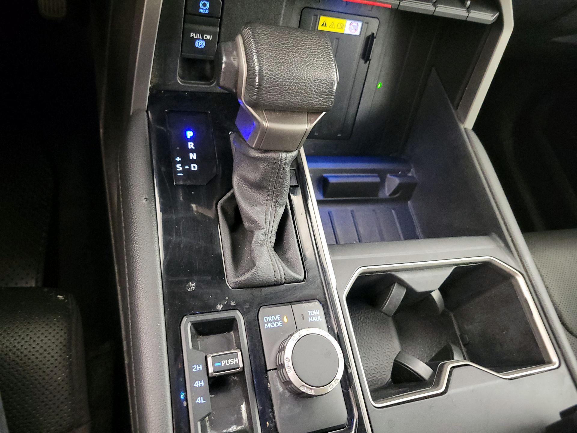 Thumbnail: 2023 Toyota Tundra - 17