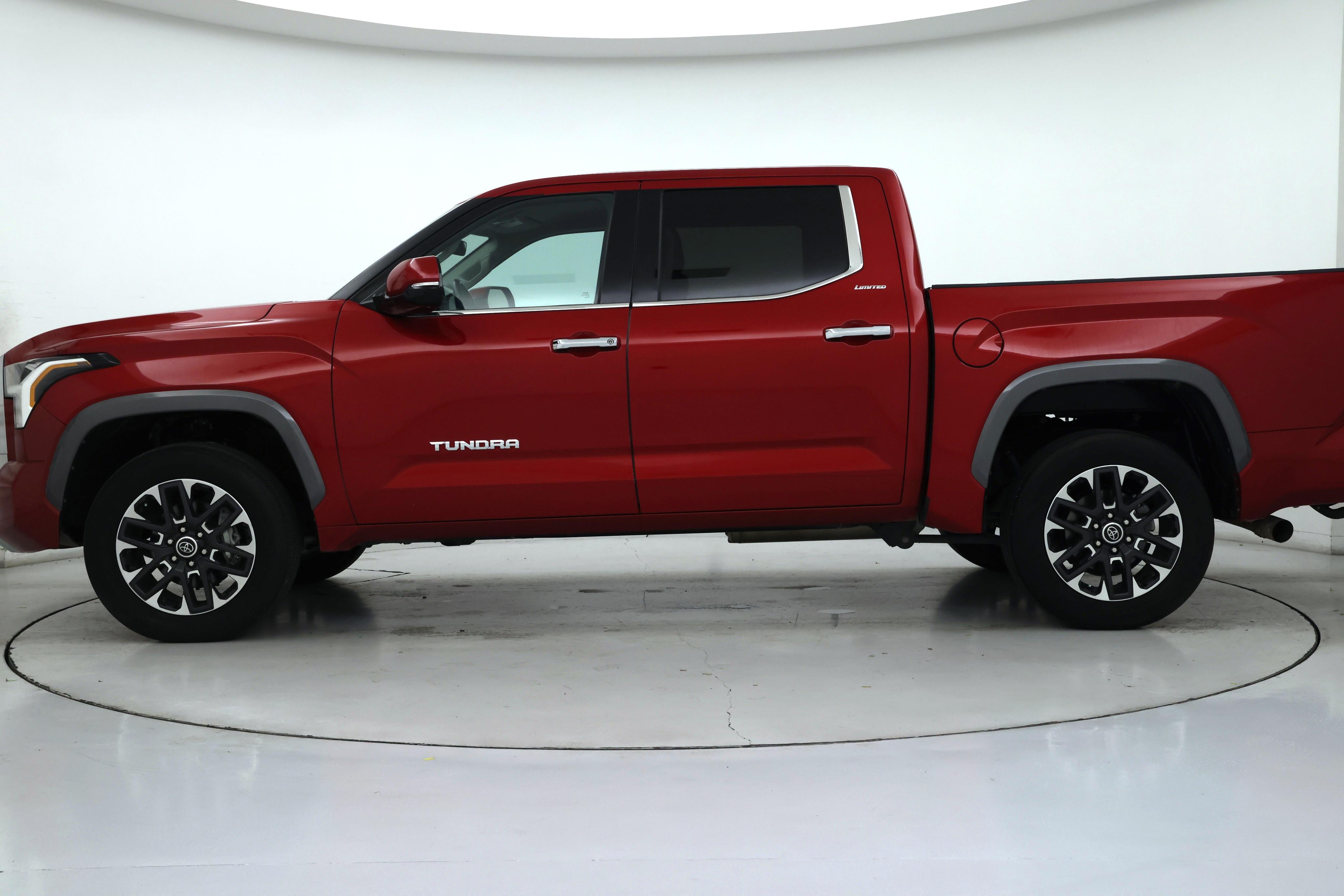 Thumbnail: 2023 Toyota Tundra - 3