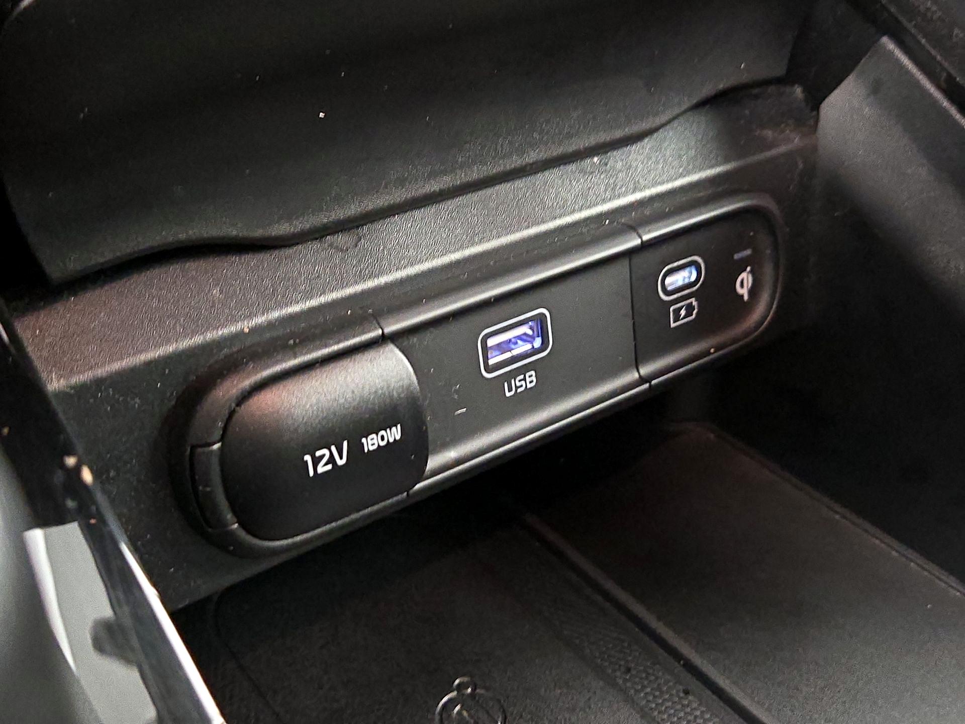 Thumbnail: 2023 Kia Telluride - 19