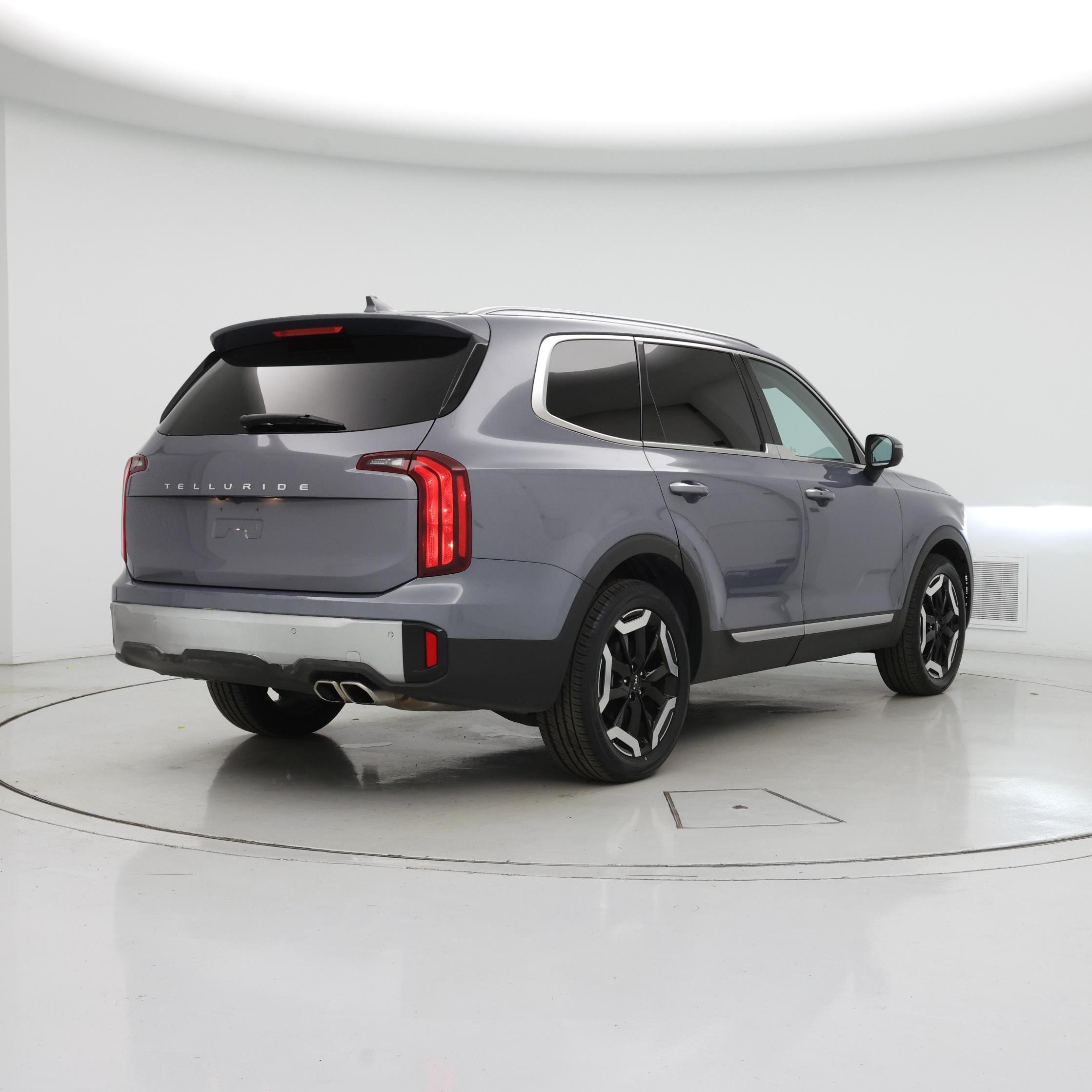 Thumbnail: 2023 Kia Telluride - 8