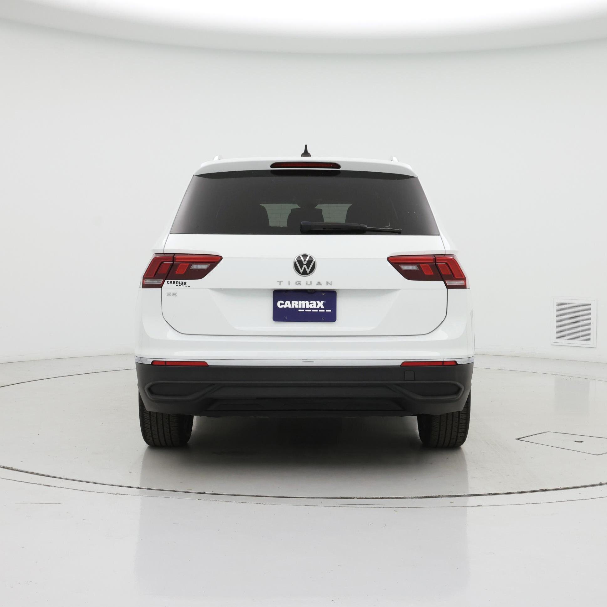 Thumbnail: 2022 Volkswagen Tiguan - 6