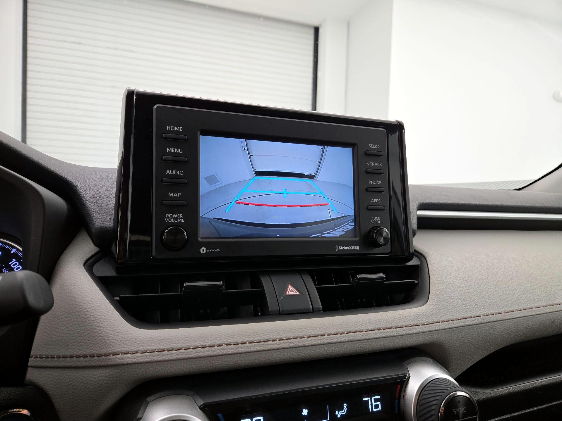 Thumbnail: 2022 Toyota RAV4 - 14