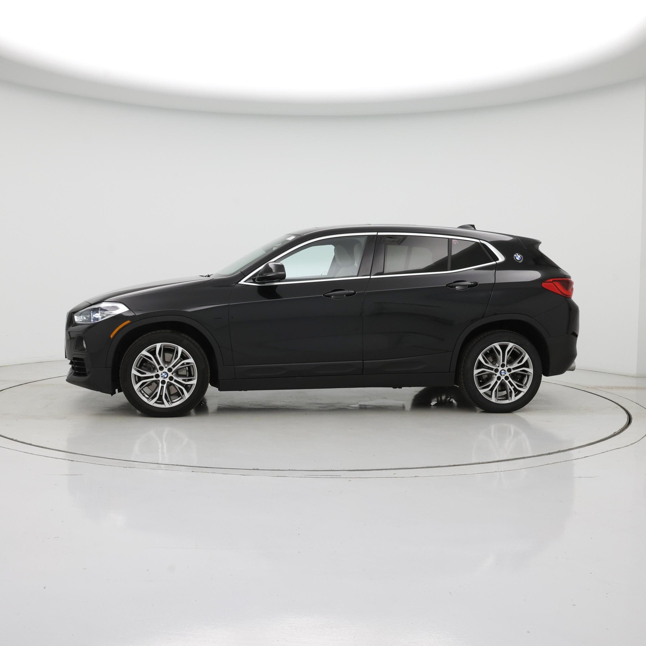 Thumbnail: 2020 BMW X2 - 3