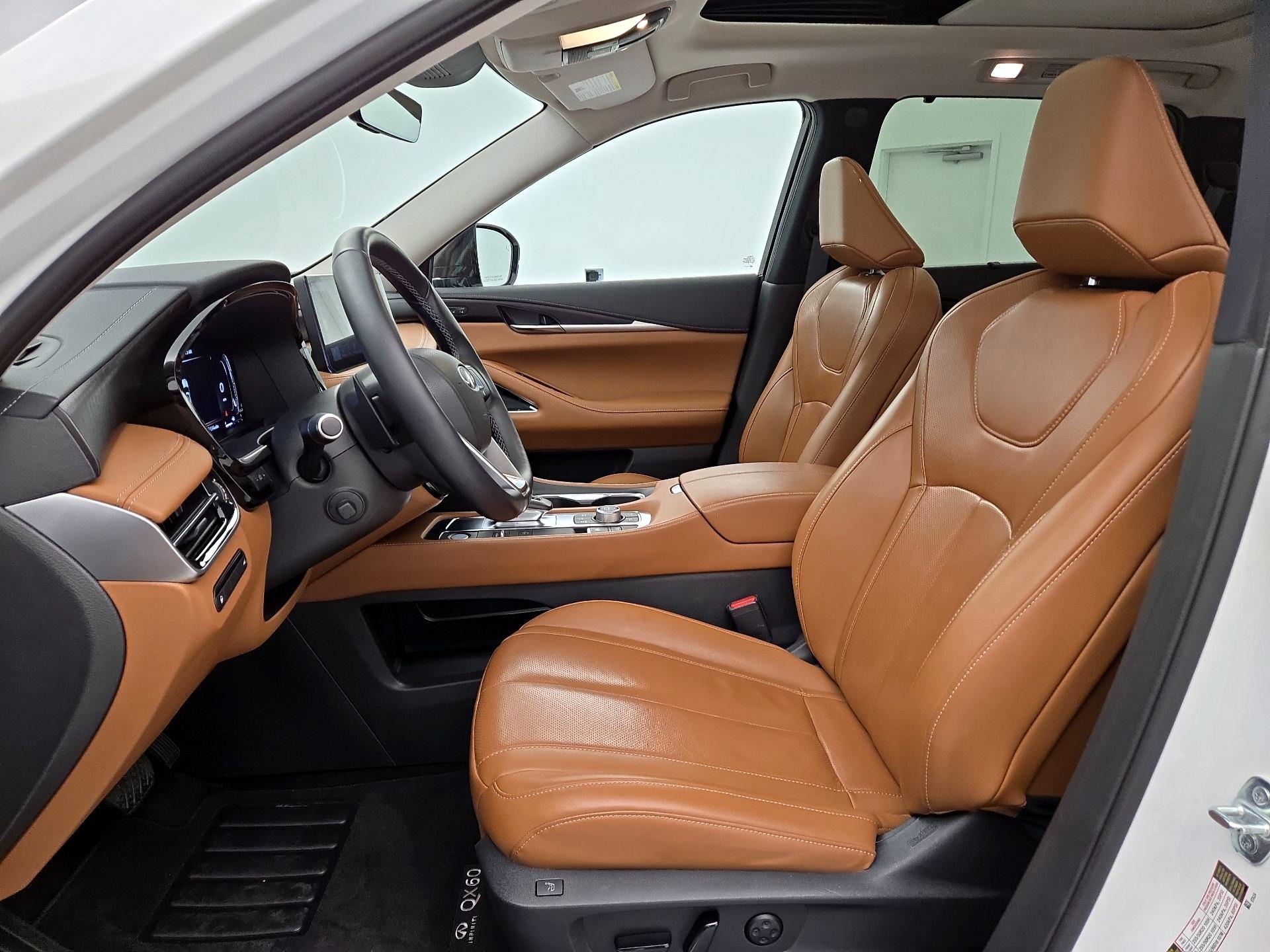 Thumbnail: 2023 INFINITI QX60 - 11