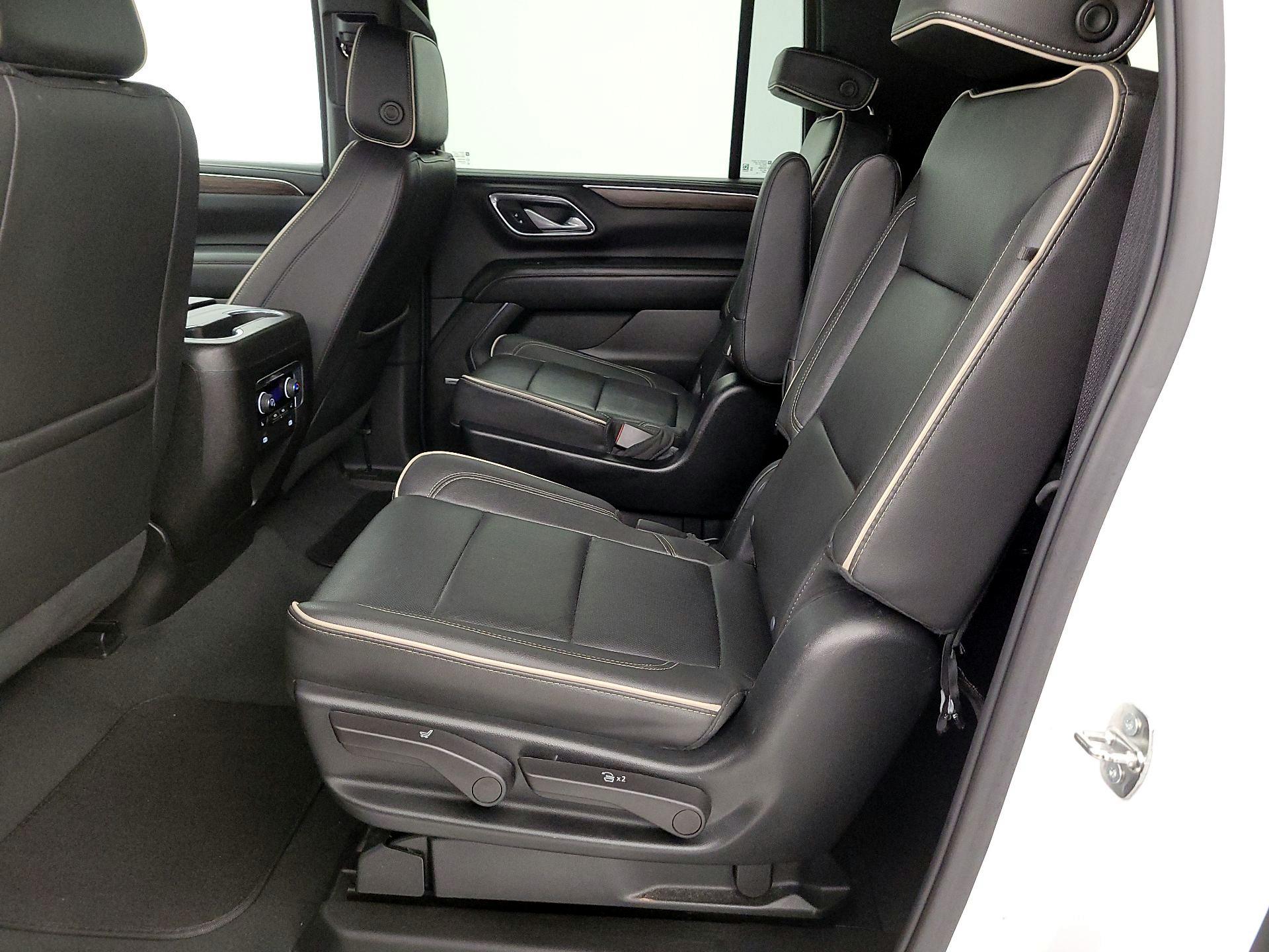 Thumbnail: 2023 Chevrolet Suburban - 19