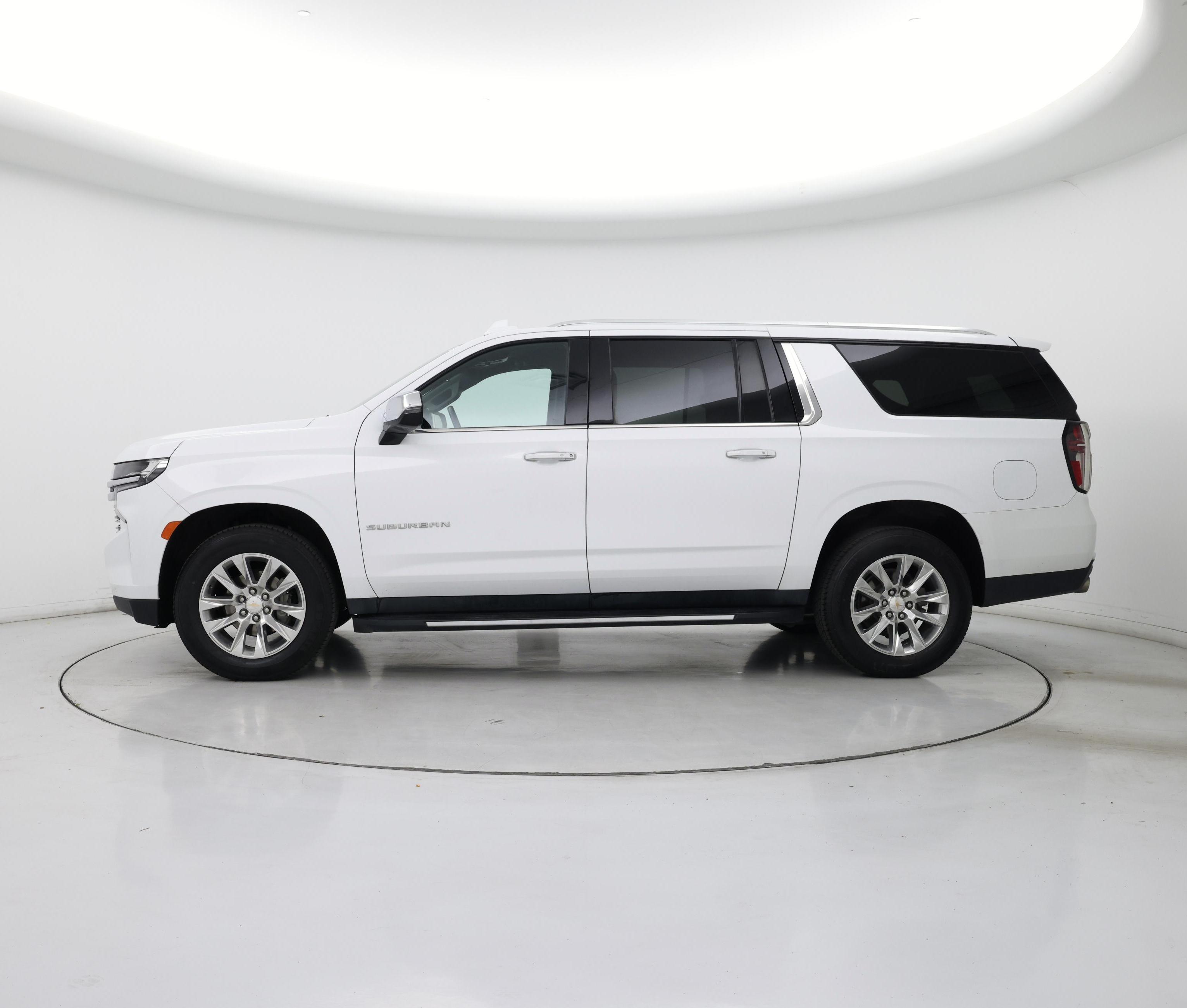 Thumbnail: 2023 Chevrolet Suburban - 3