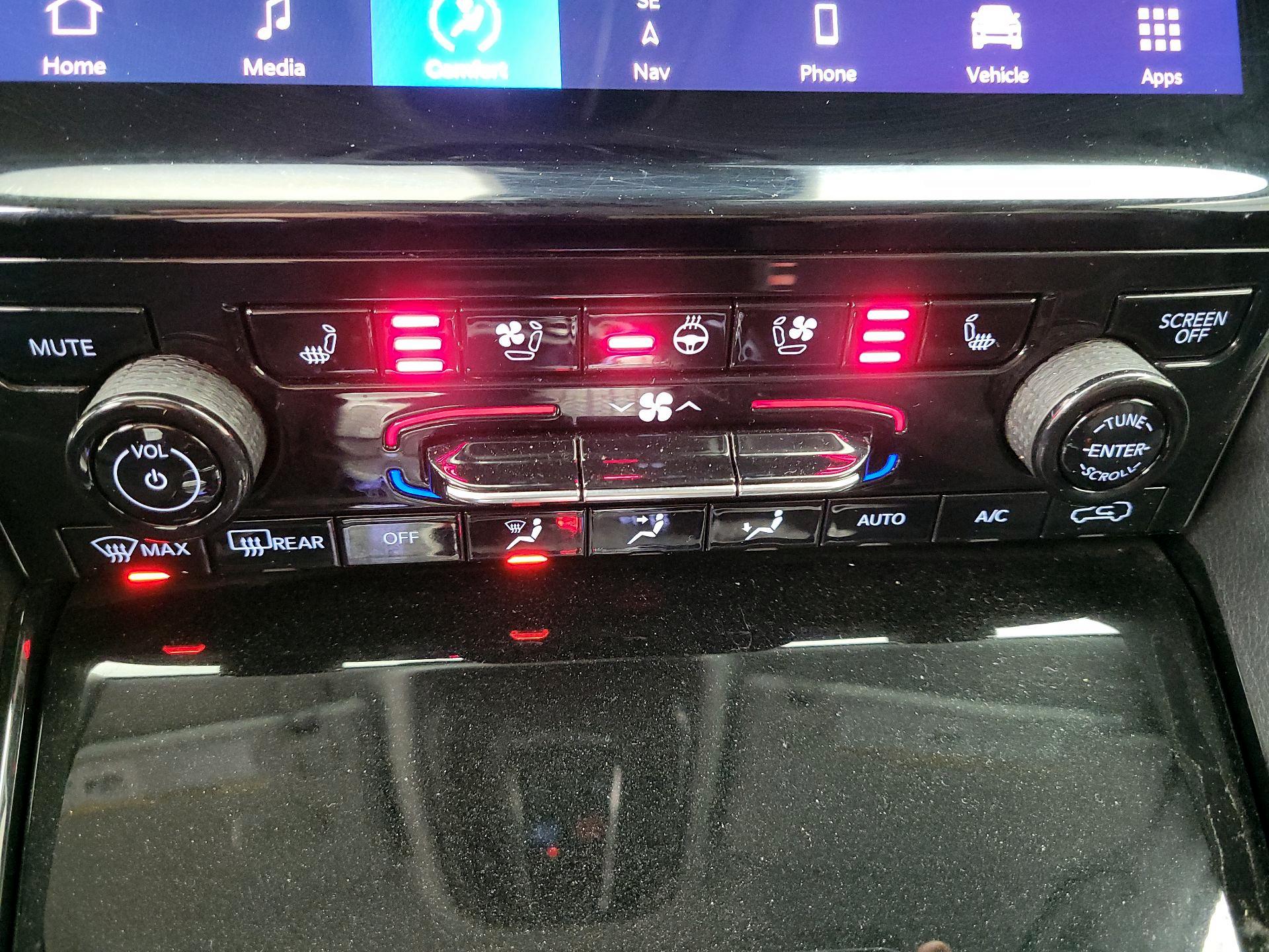 Thumbnail: 2021 Jeep Grand Cherokee L - 17