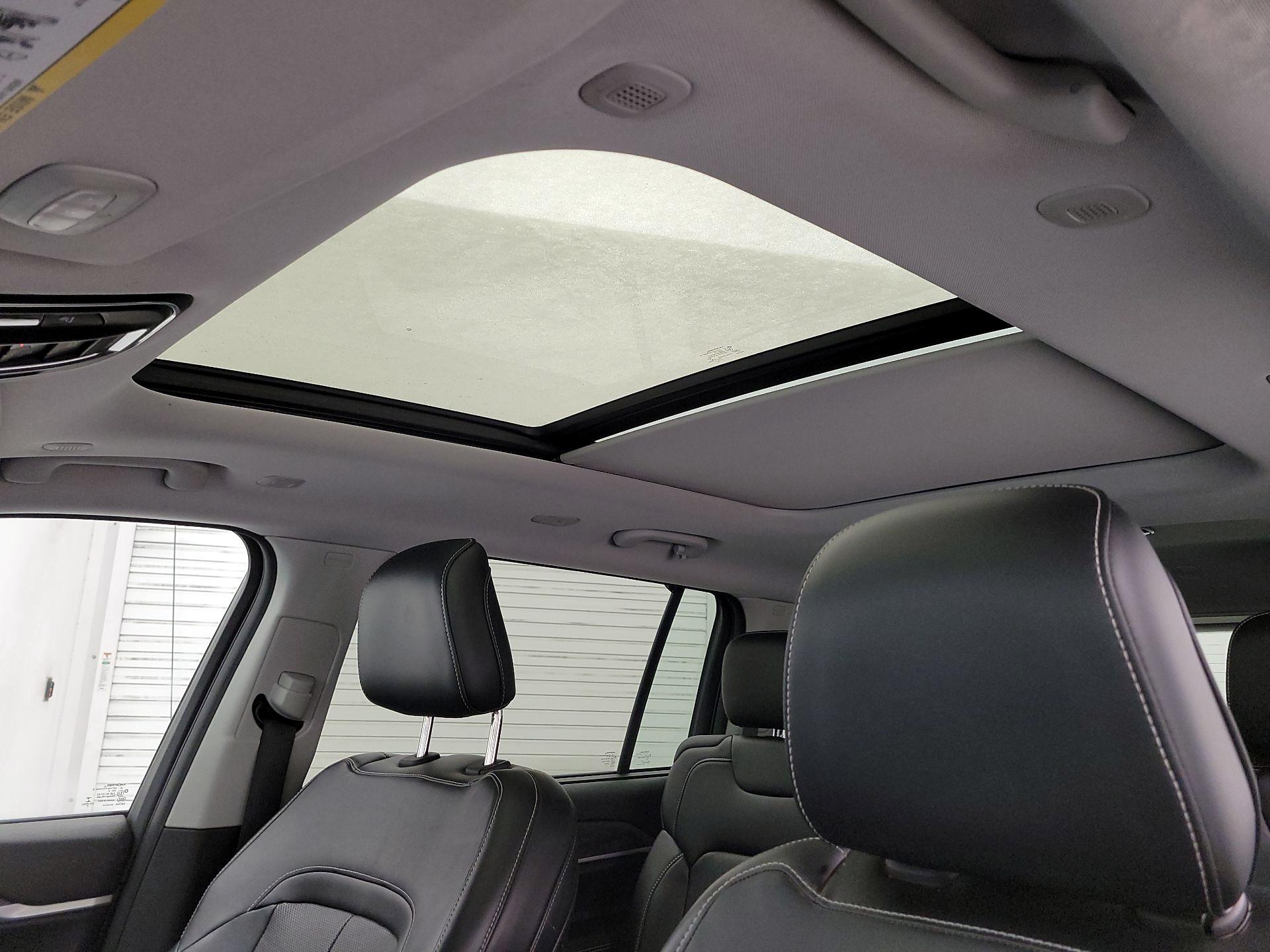 Thumbnail: 2021 Jeep Grand Cherokee L - 20