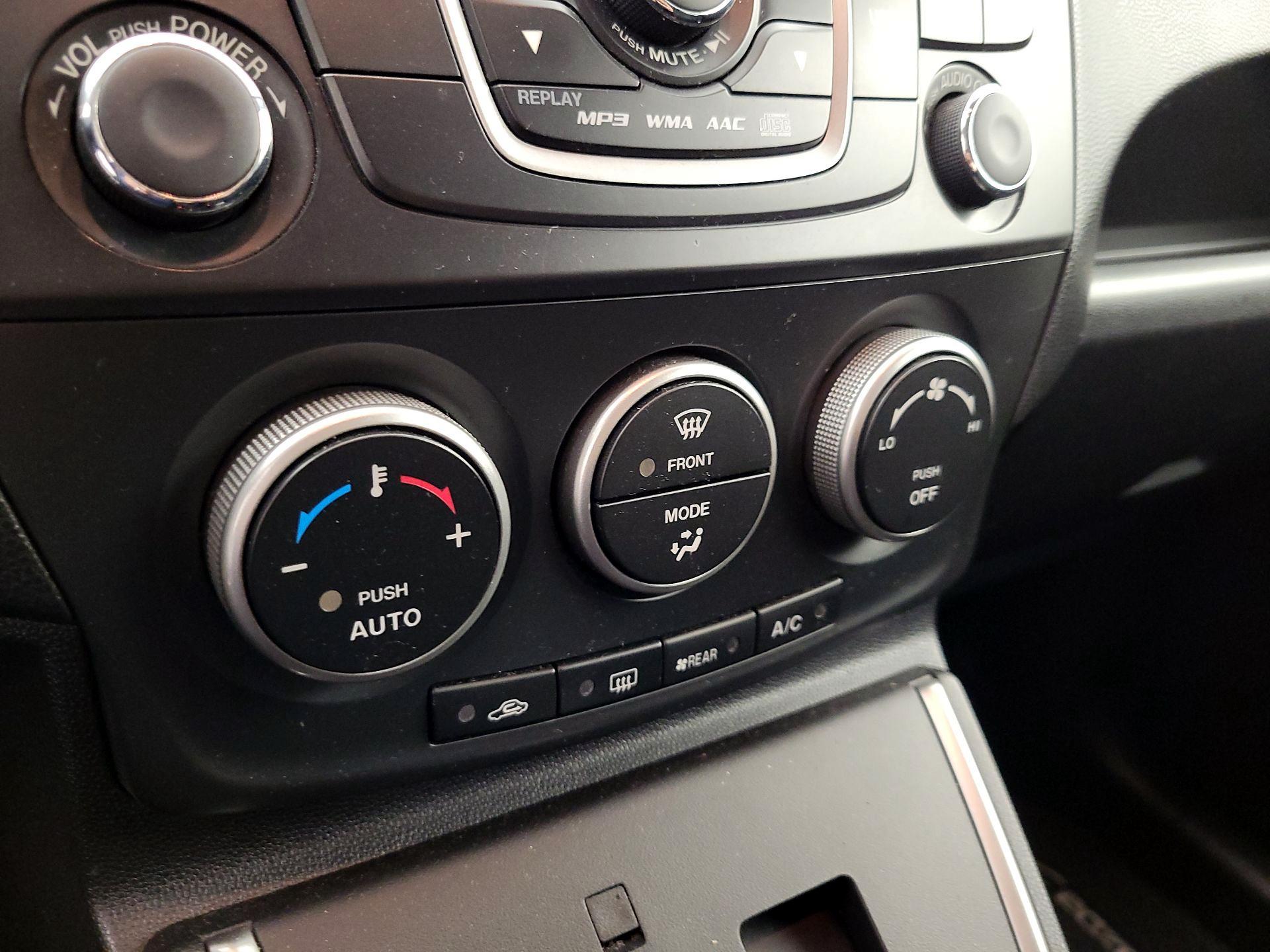 Thumbnail: 2015 Mazda Mazda5 - 15