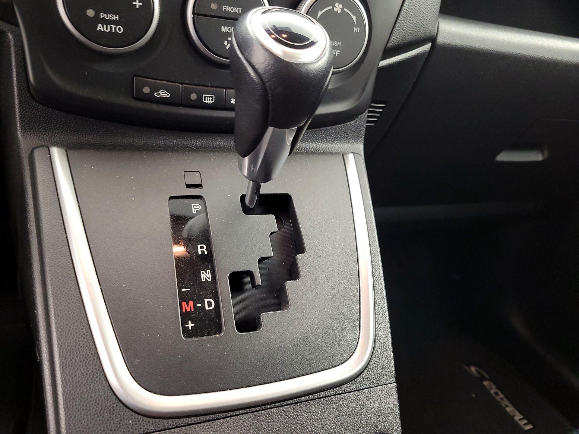 Thumbnail: 2015 Mazda Mazda5 - 16