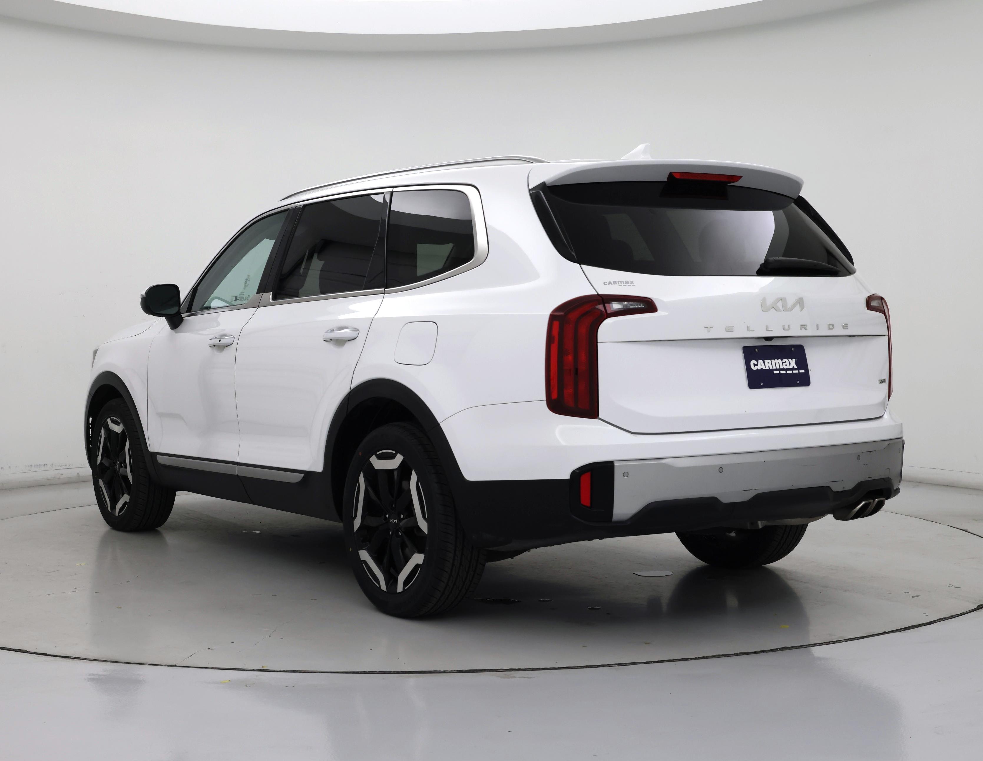 Thumbnail: 2023 Kia Telluride - 2