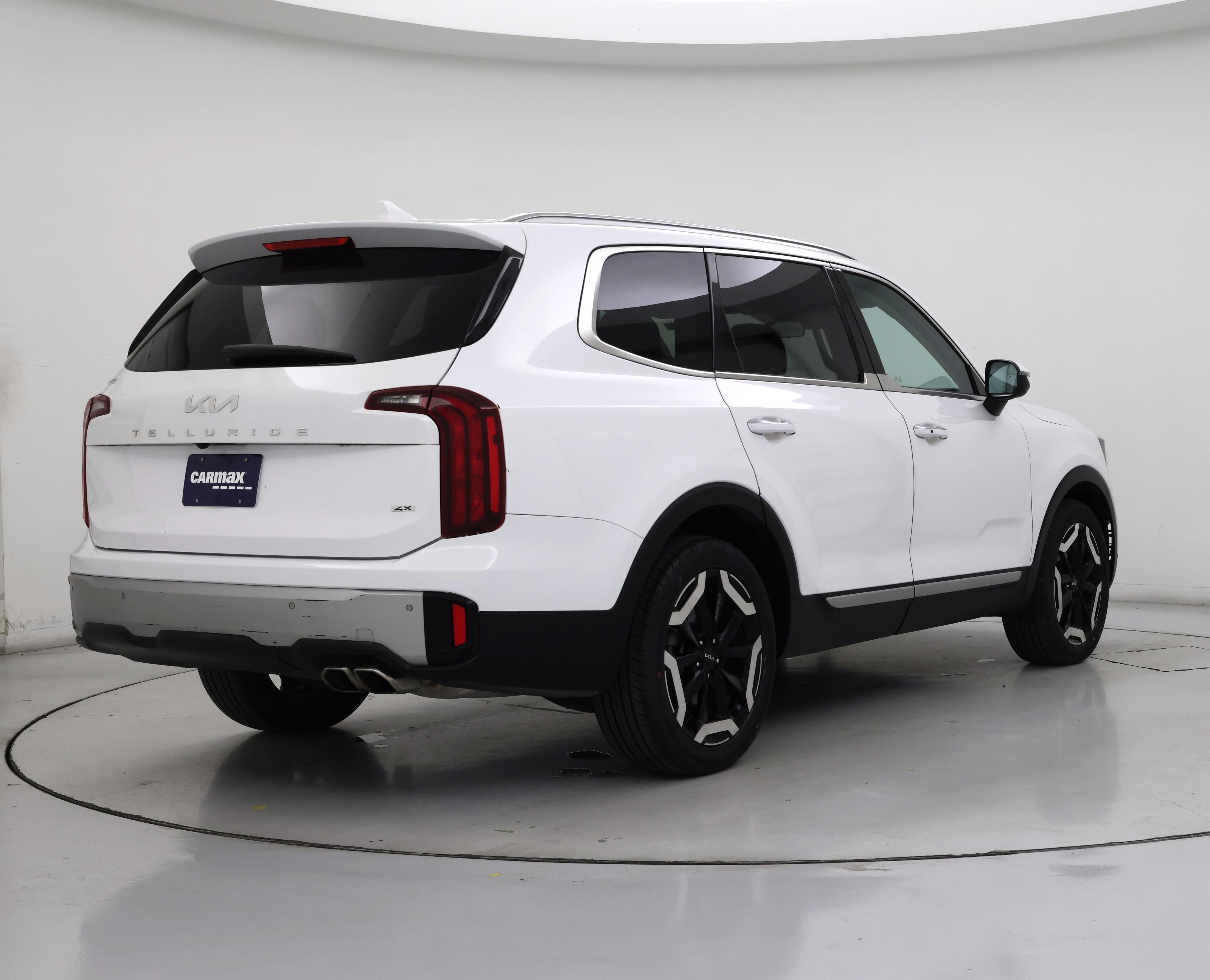 Thumbnail: 2023 Kia Telluride - 8