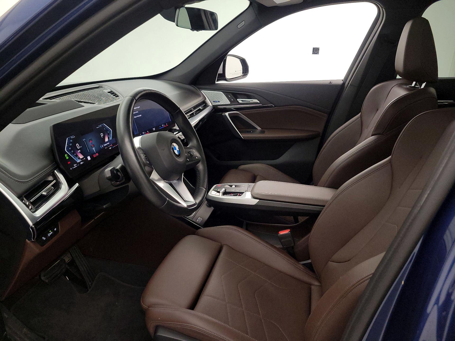 Thumbnail: 2023 BMW X1 - 11