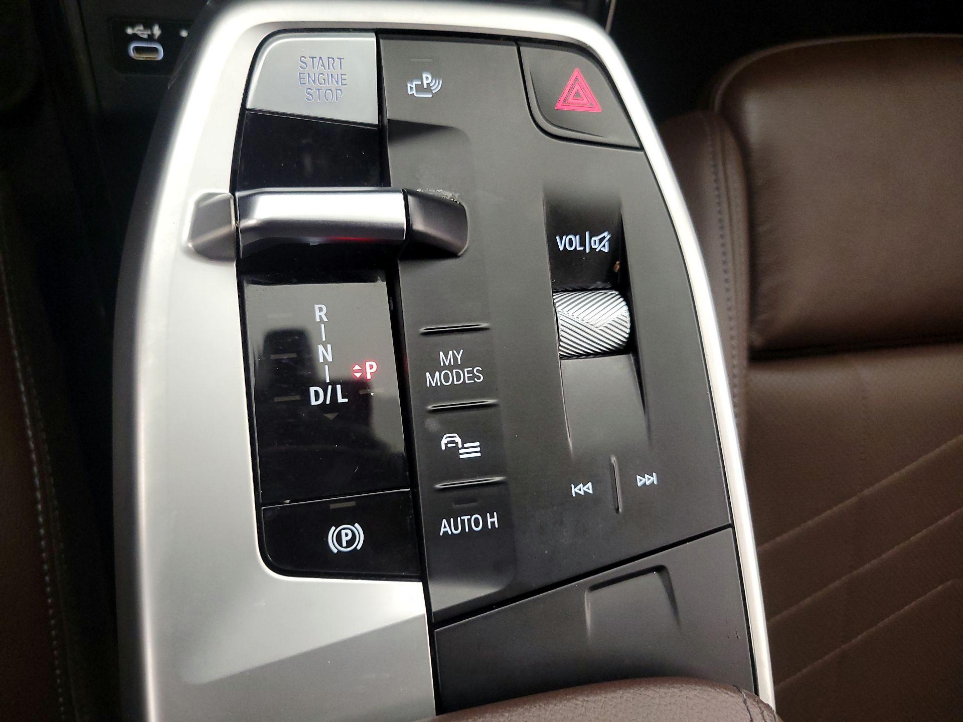 Thumbnail: 2023 BMW X1 - 18