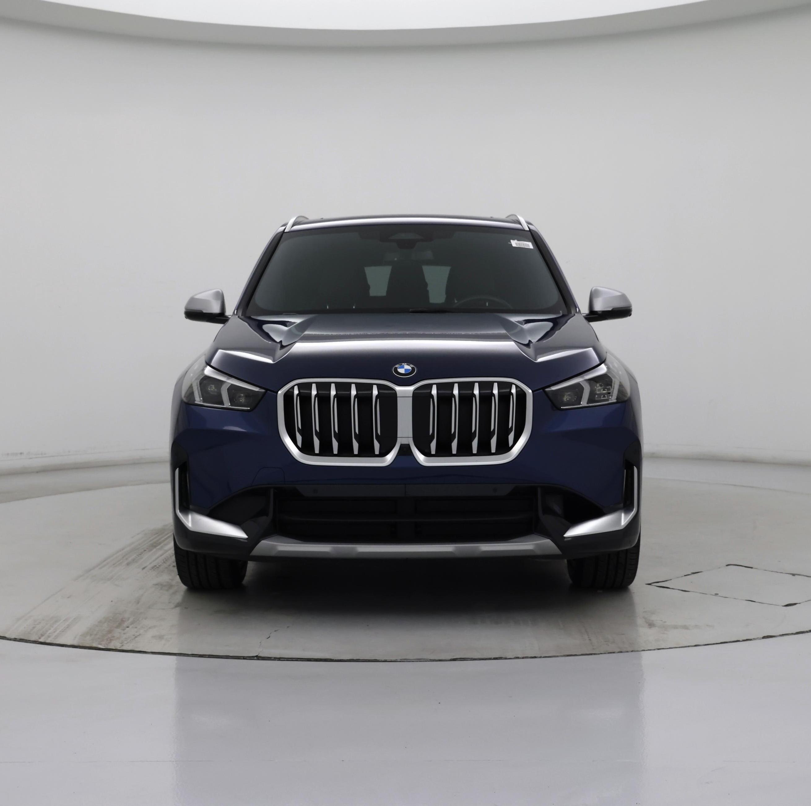 Thumbnail: 2023 BMW X1 - 5