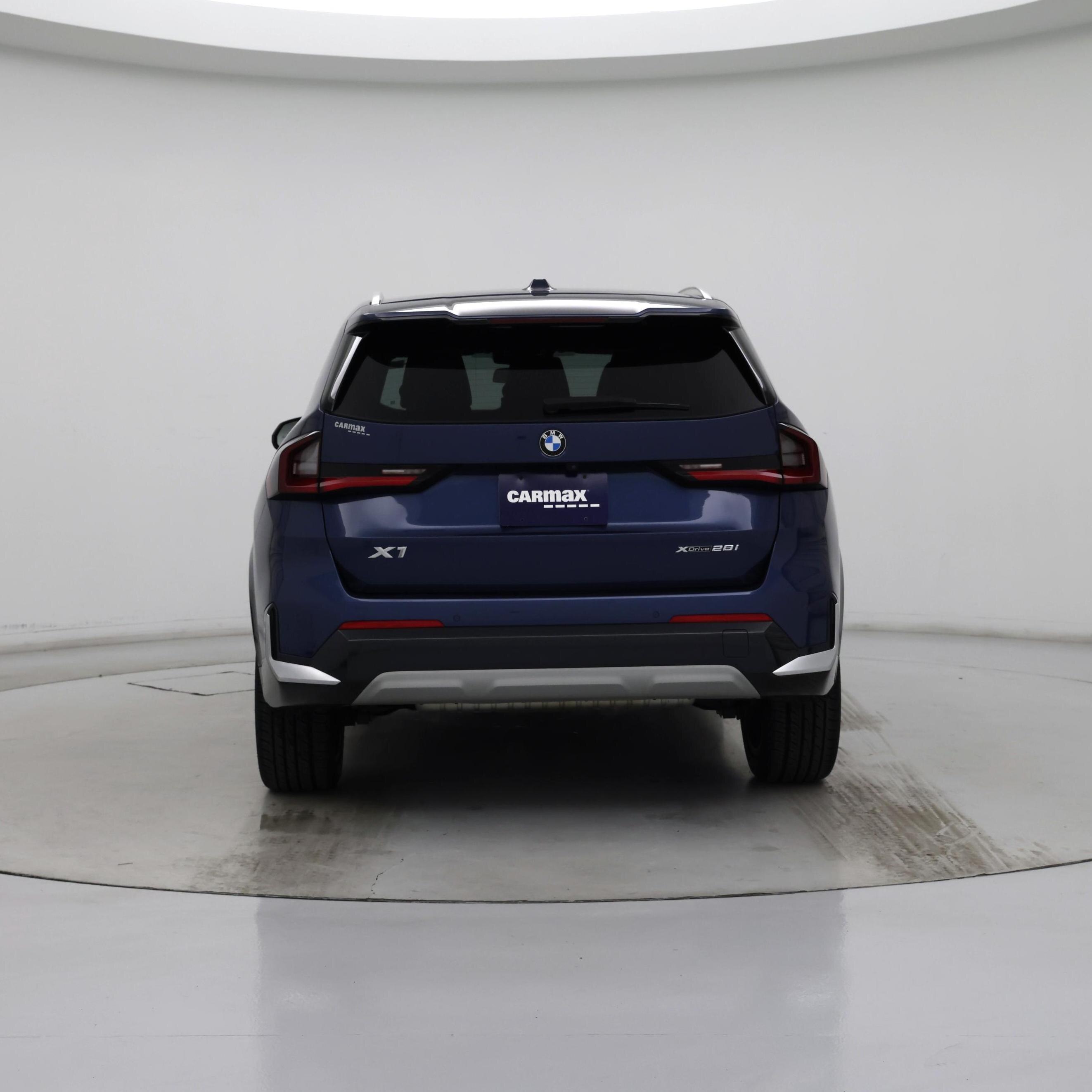 Thumbnail: 2023 BMW X1 - 6