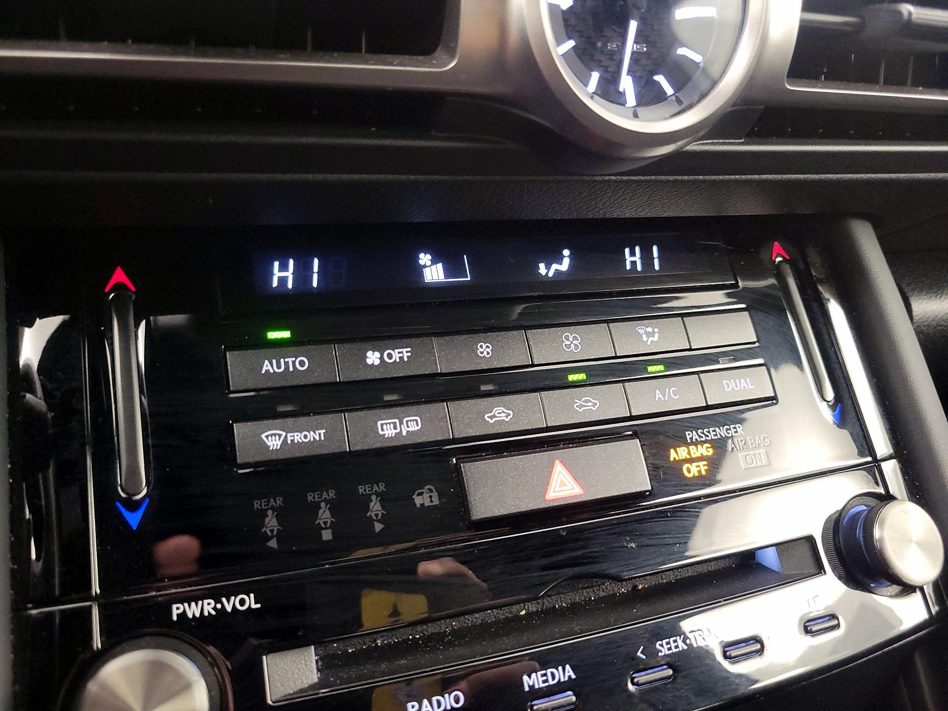 Thumbnail: 2022 Lexus IS - 16