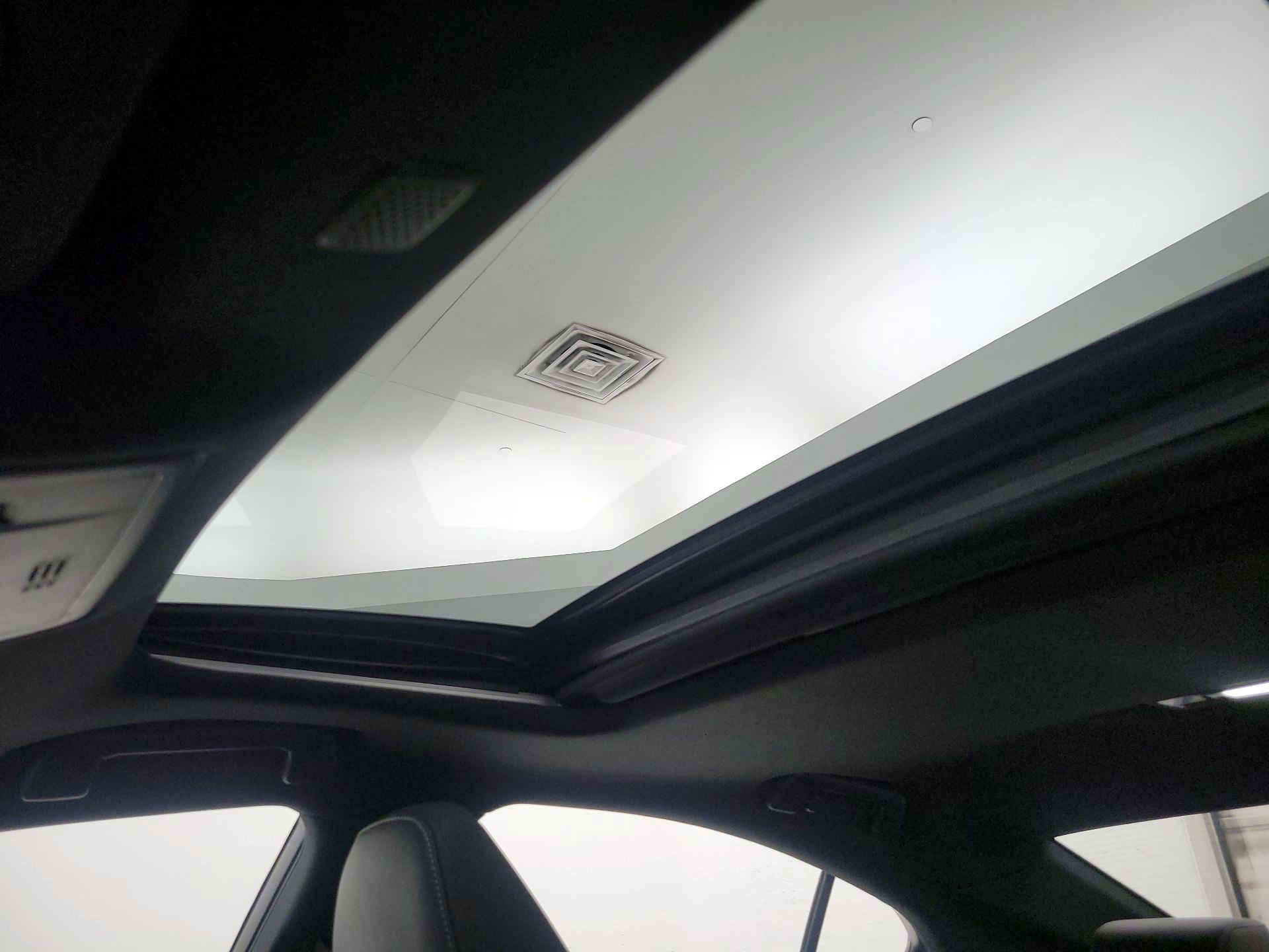 Thumbnail: 2022 Lexus IS - 19