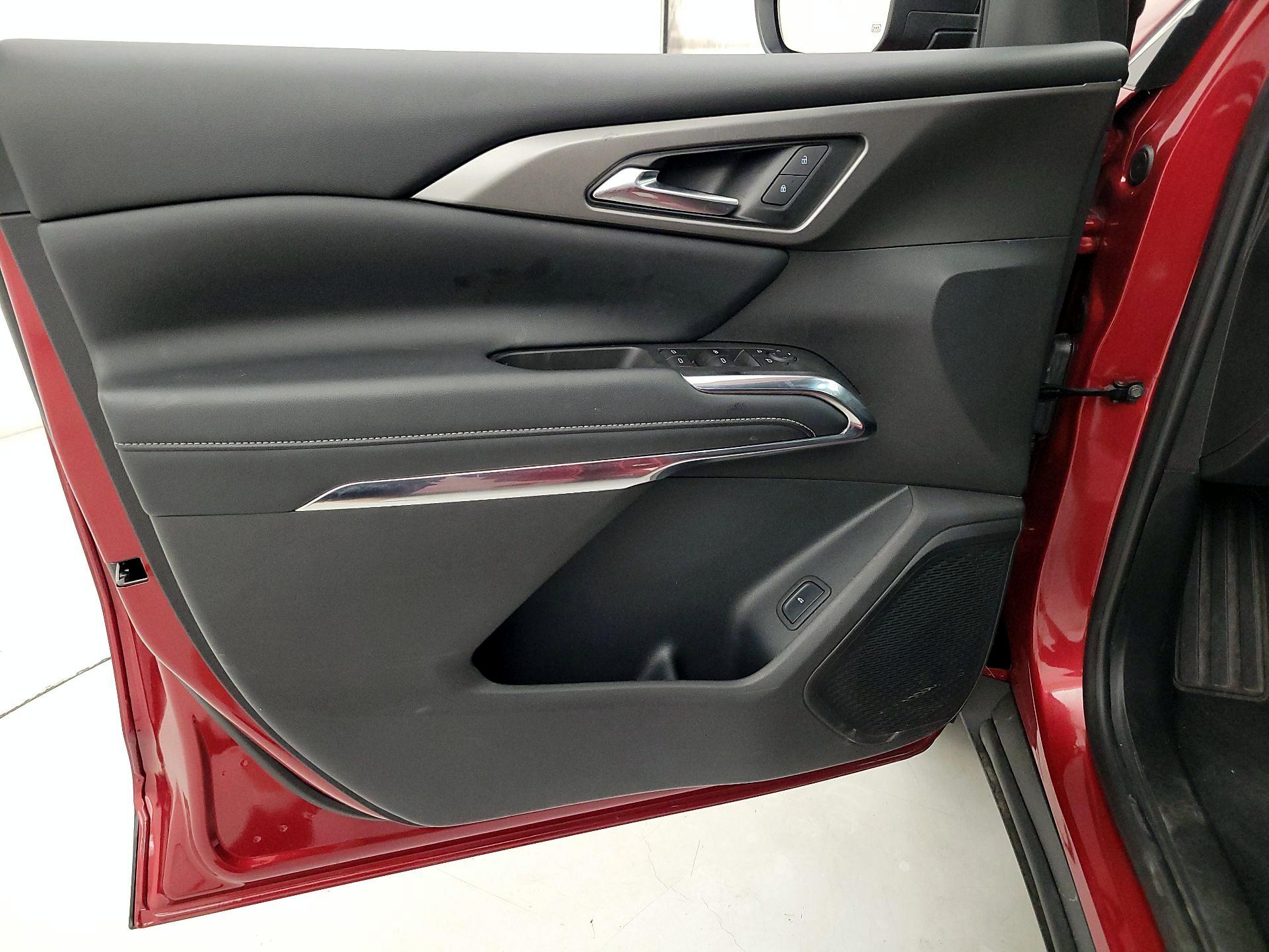 Thumbnail: 2025 Chevrolet Traverse - 12