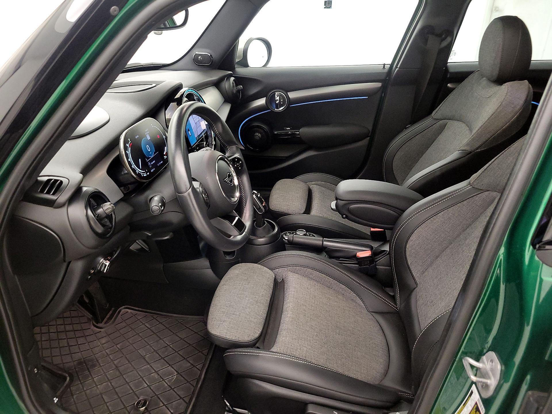 Thumbnail: 2024 MINI Cooper Hardtop - 11