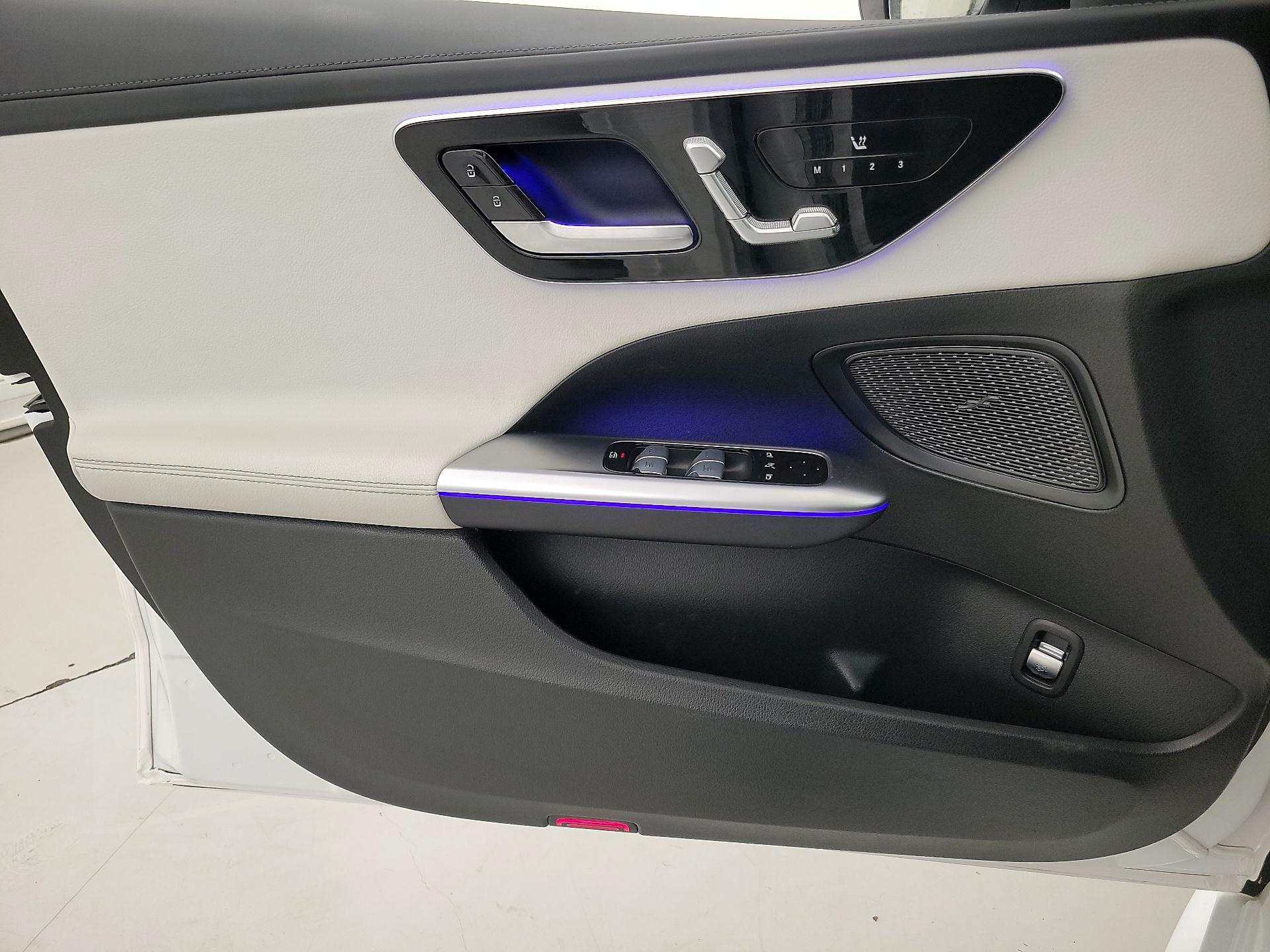 Thumbnail: 2022 Mercedes-Benz C-Class - 13