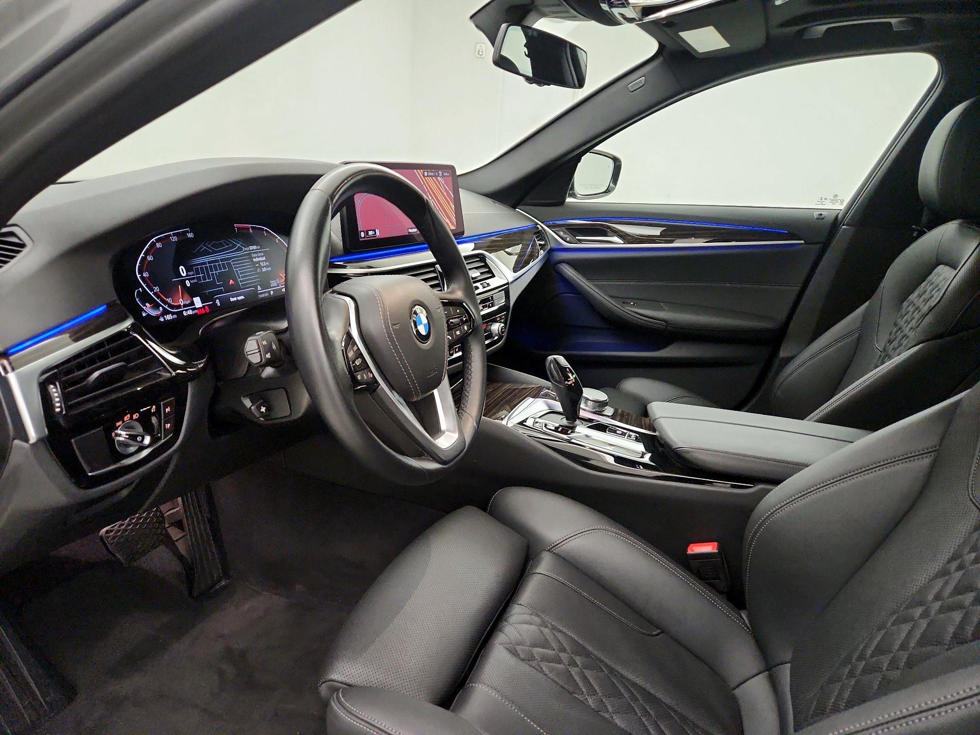 Thumbnail: 2023 BMW 5 Series - 11