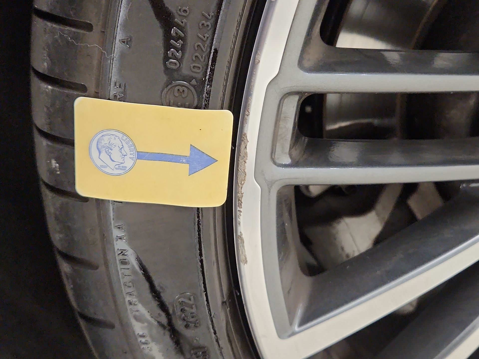 Thumbnail: 2023 BMW 5 Series - 19