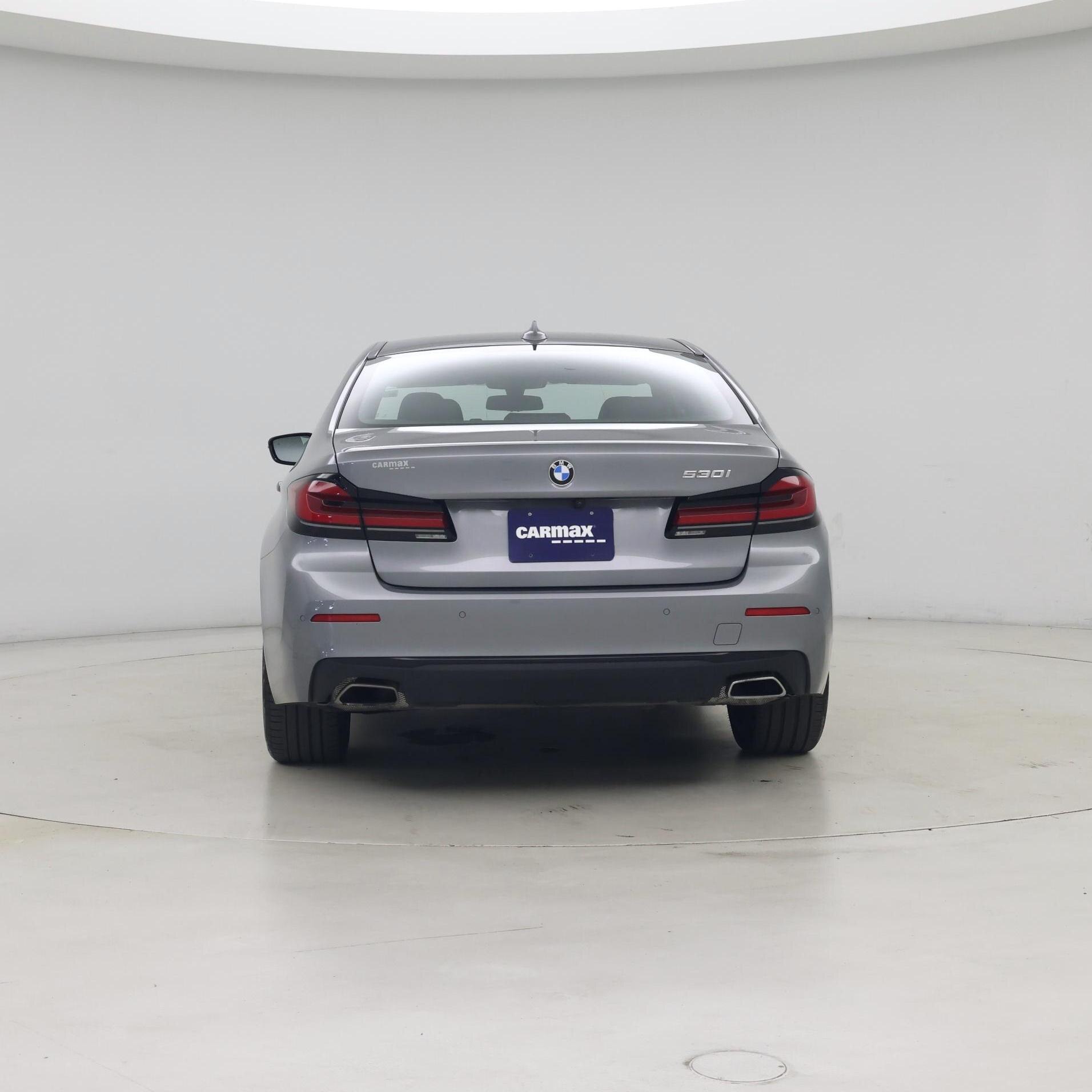 Thumbnail: 2023 BMW 5 Series - 6