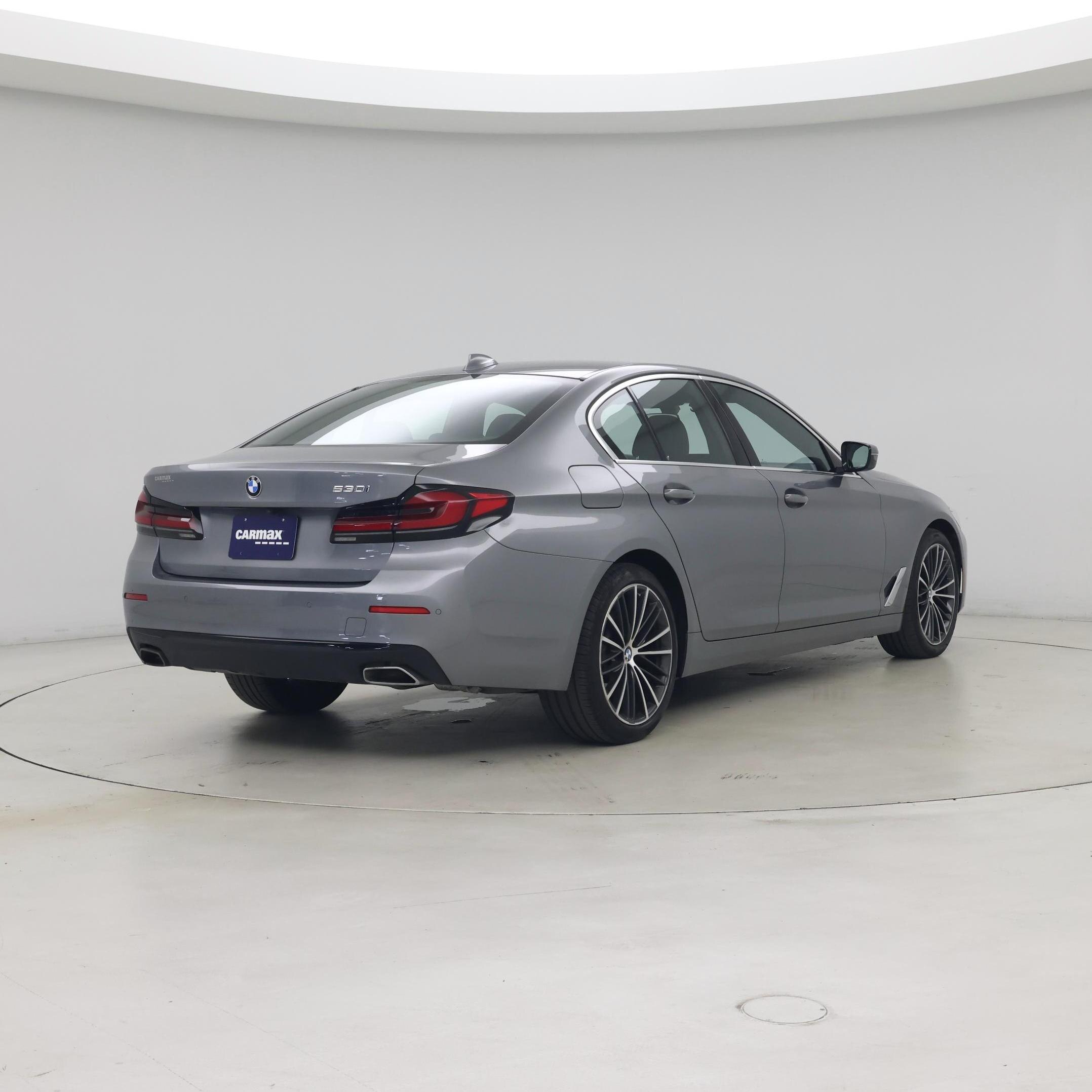 Thumbnail: 2023 BMW 5 Series - 8