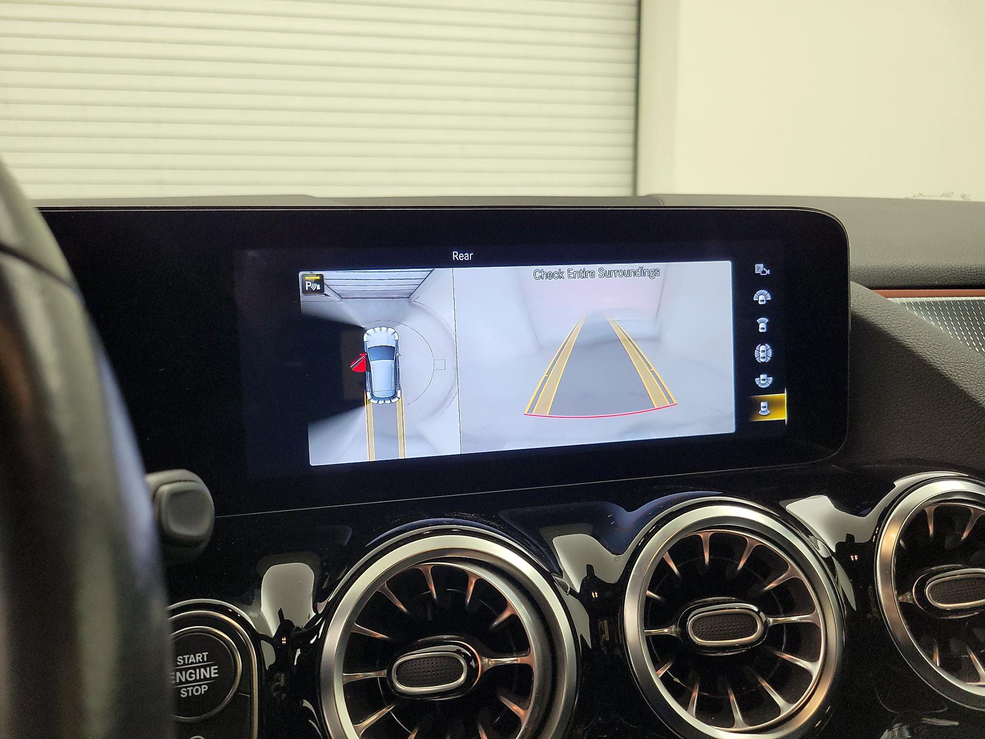 Thumbnail: 2023 Mercedes-Benz GLA - 14