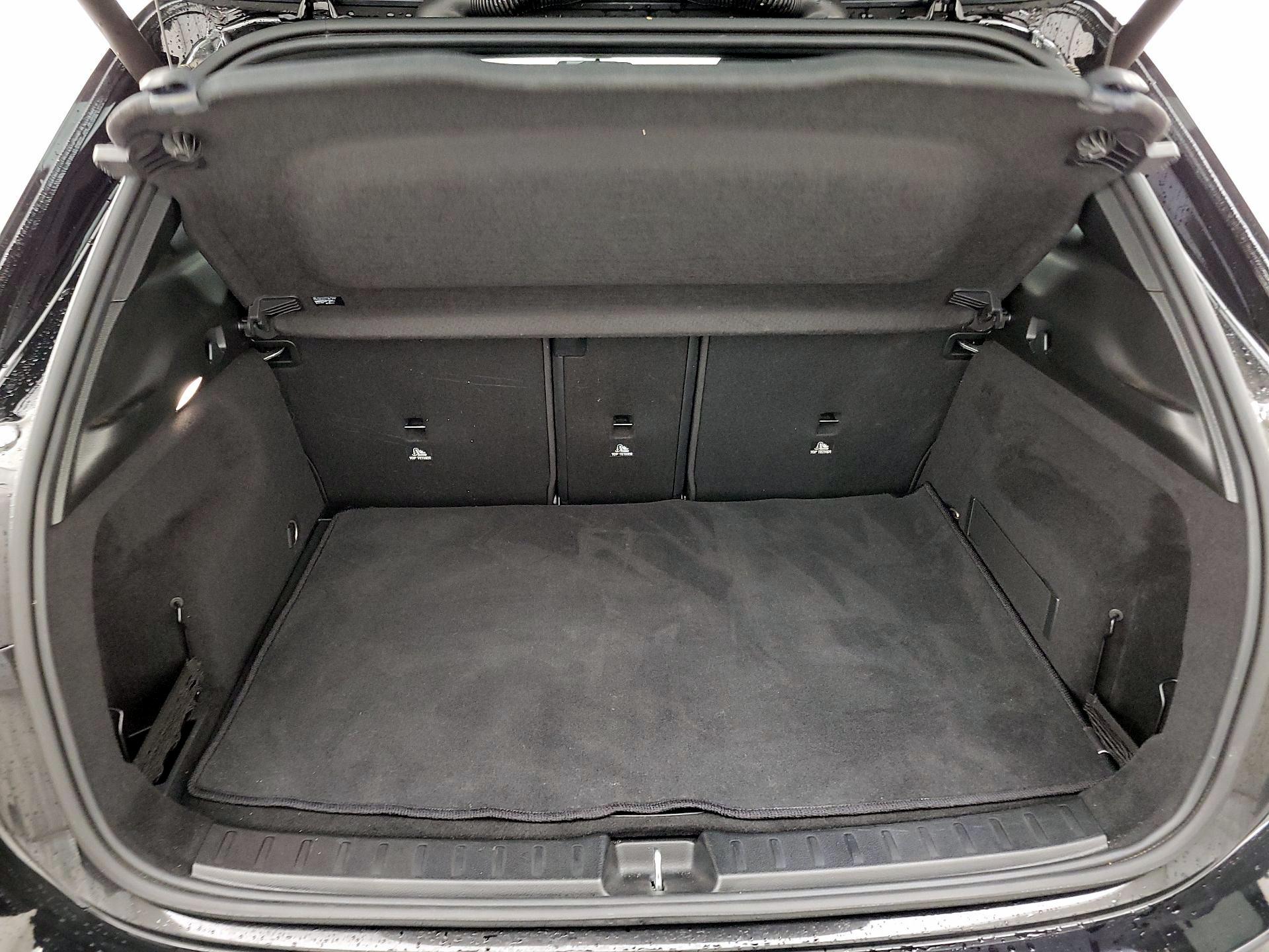 Thumbnail: 2023 Mercedes-Benz GLA - 20