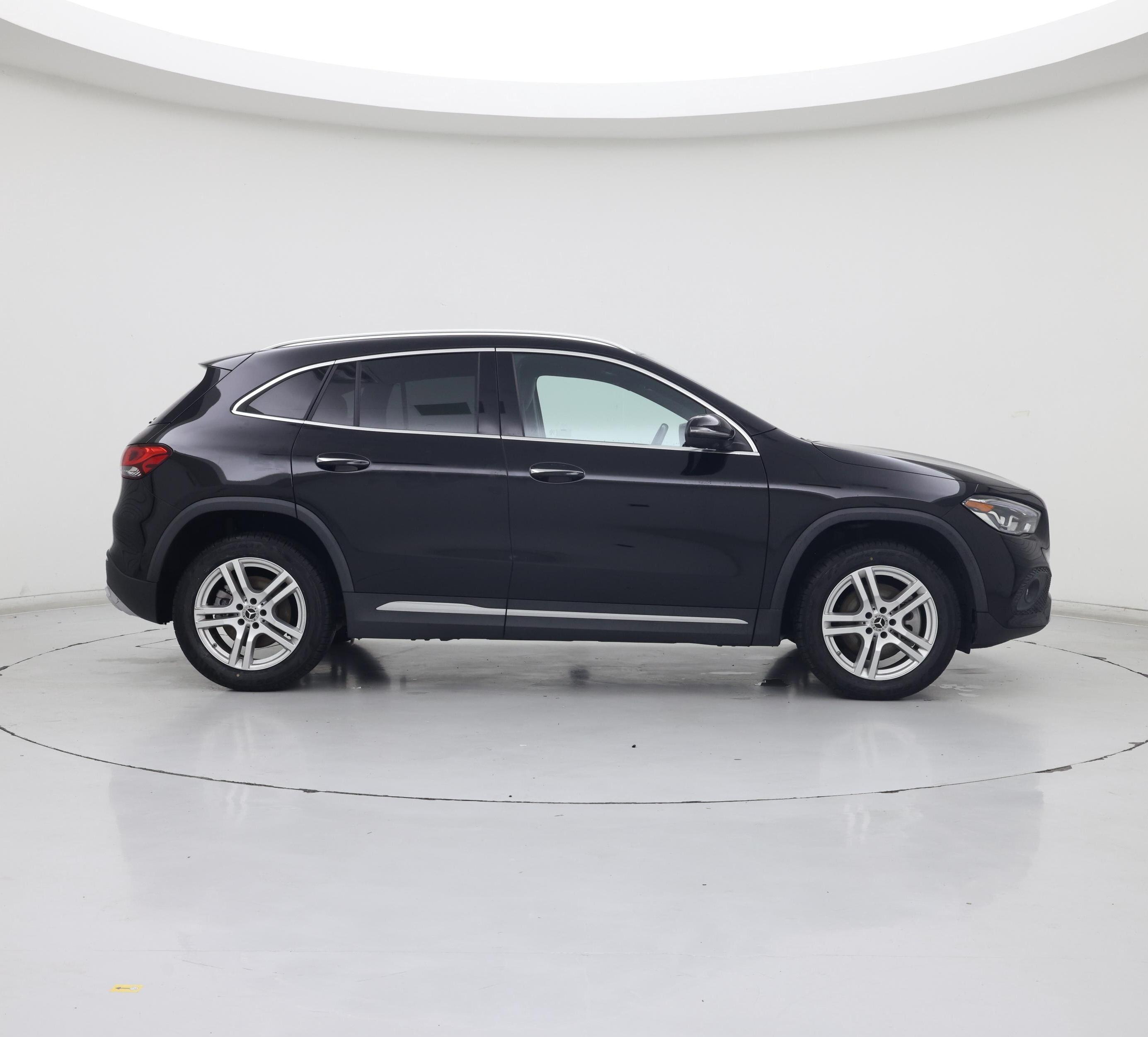 Thumbnail: 2023 Mercedes-Benz GLA - 7