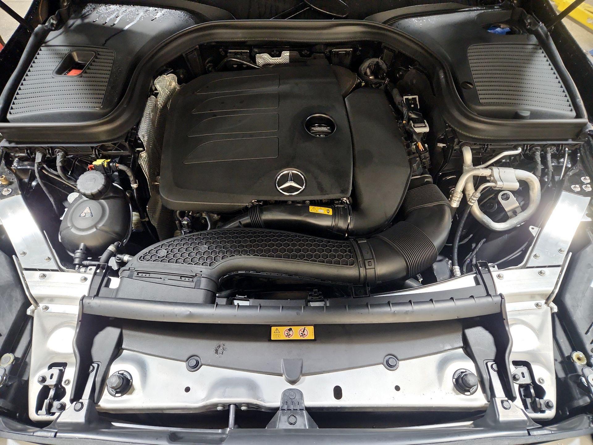 Thumbnail: 2021 Mercedes-Benz GLC - 17