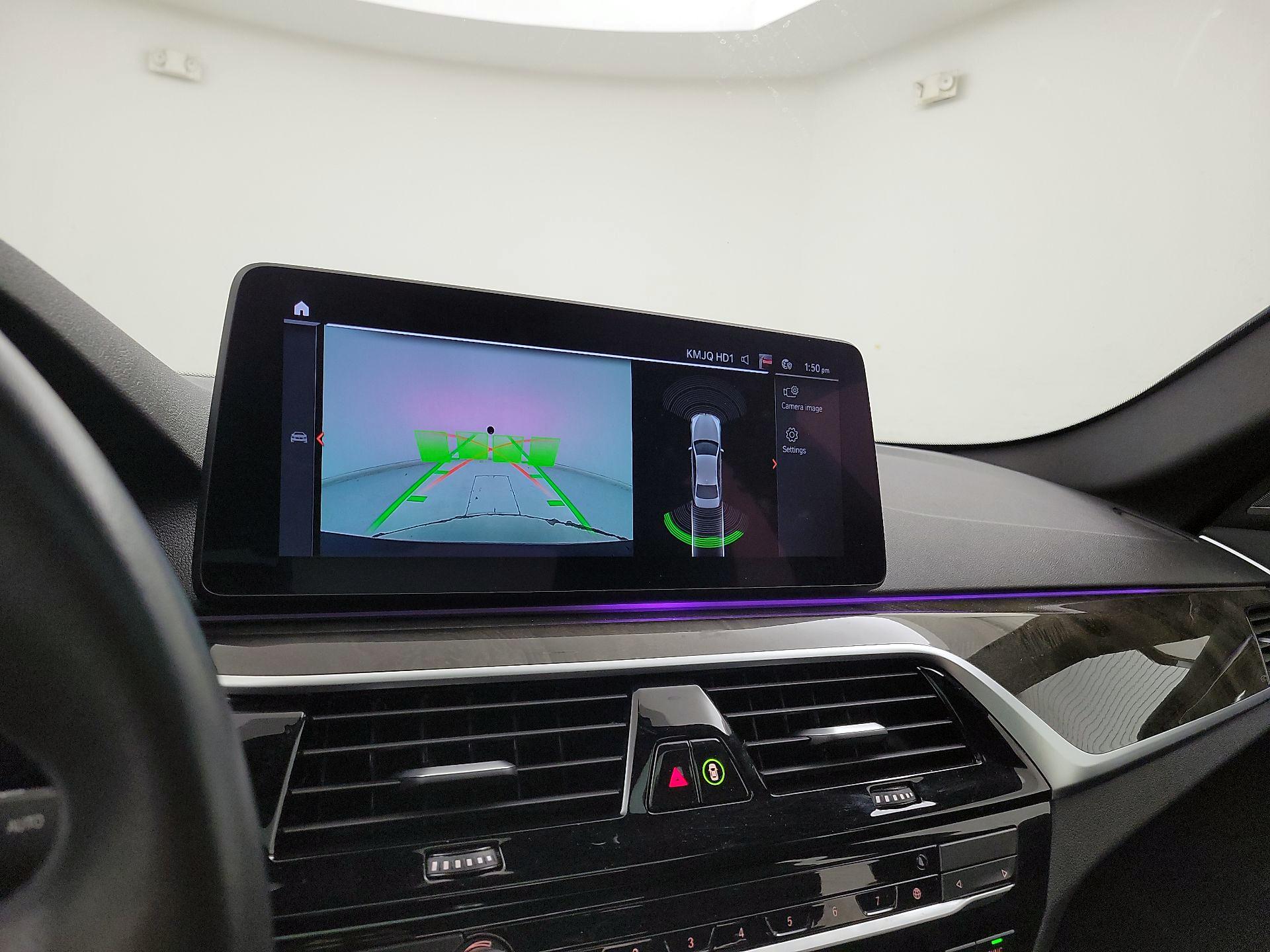 Thumbnail: 2022 BMW 5 Series - 15